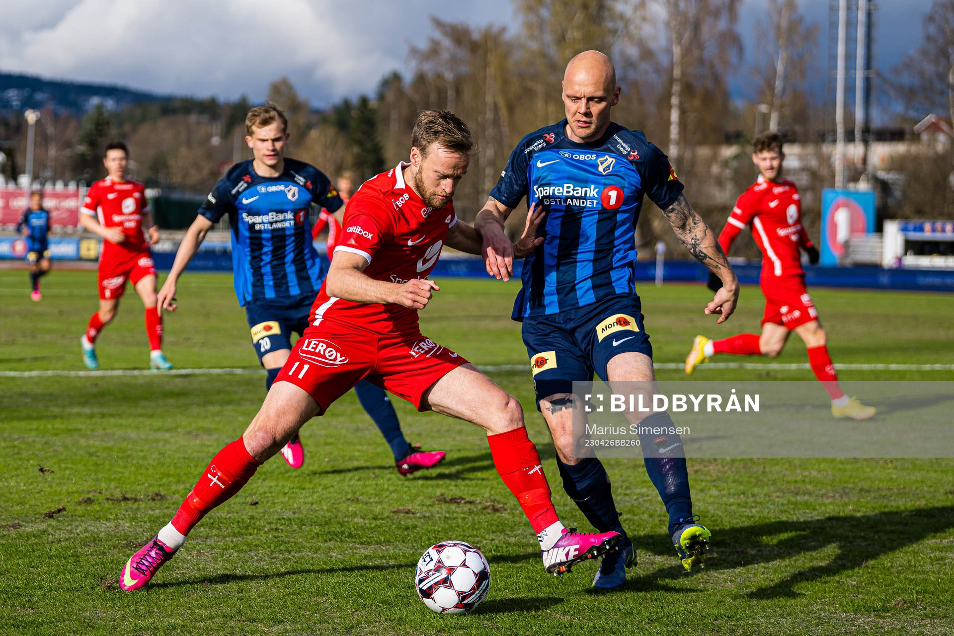 Bård Finne of Brann and Kasper Søndergaard Pedersen of Stabæk during the cup match between Stabæk and Brann on April 26, 2023 in Bekkestua.