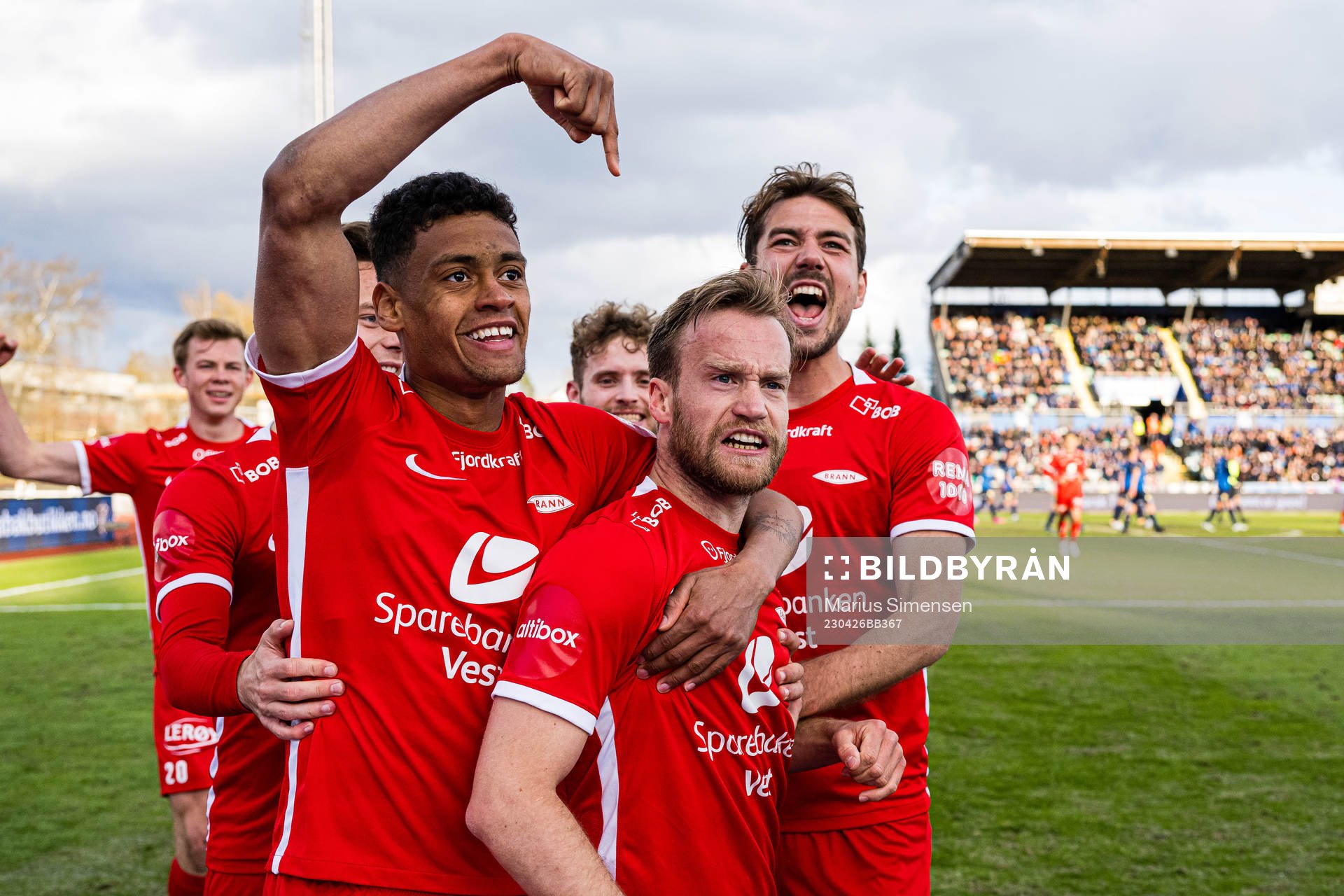 Bård Finne of Brann celebrates