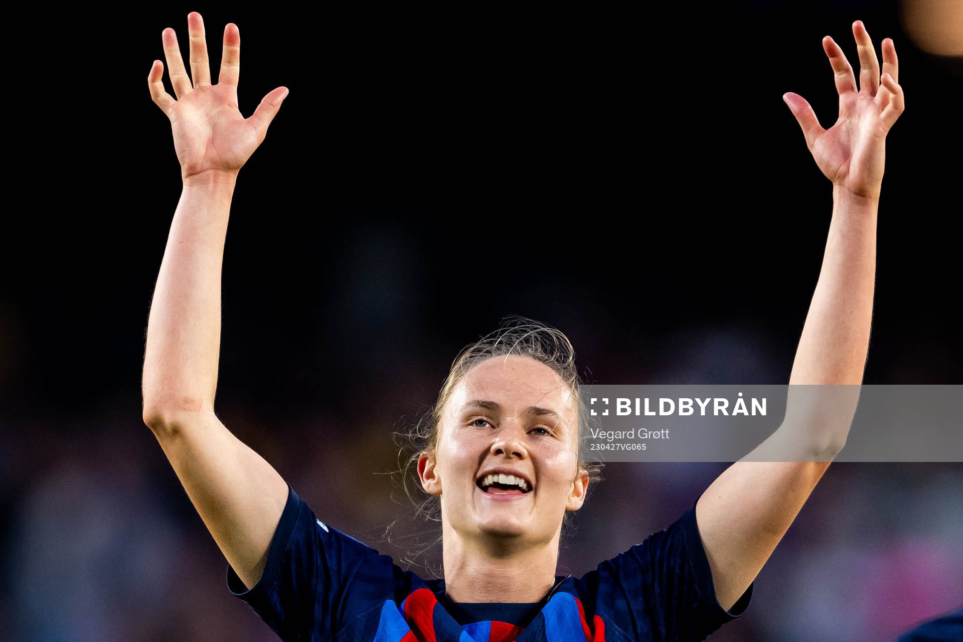 Caroline Graham Hansen of Barcelona celebrates