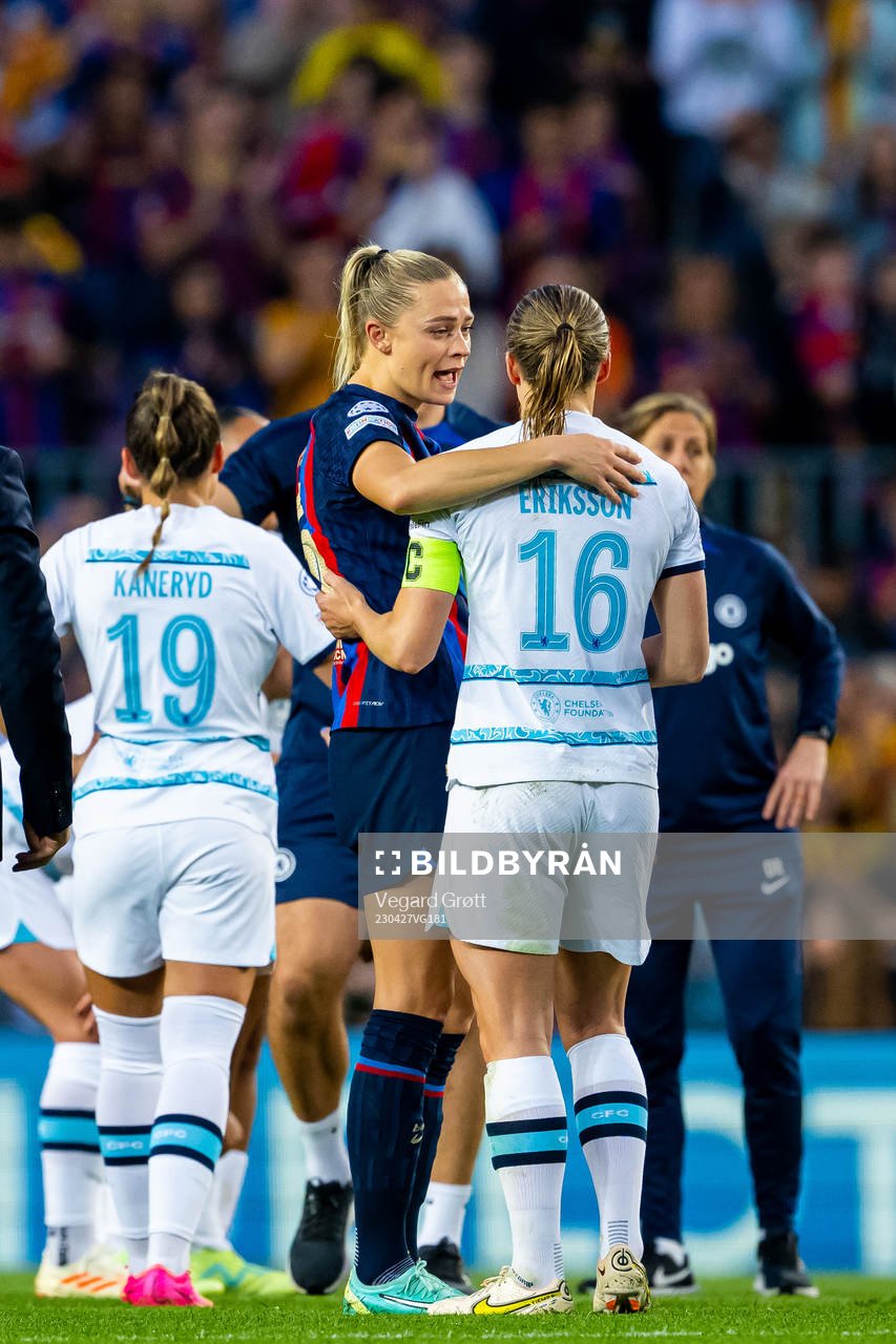 Fridolina Rolfö of Barcelona and Magdalena Eriksson of