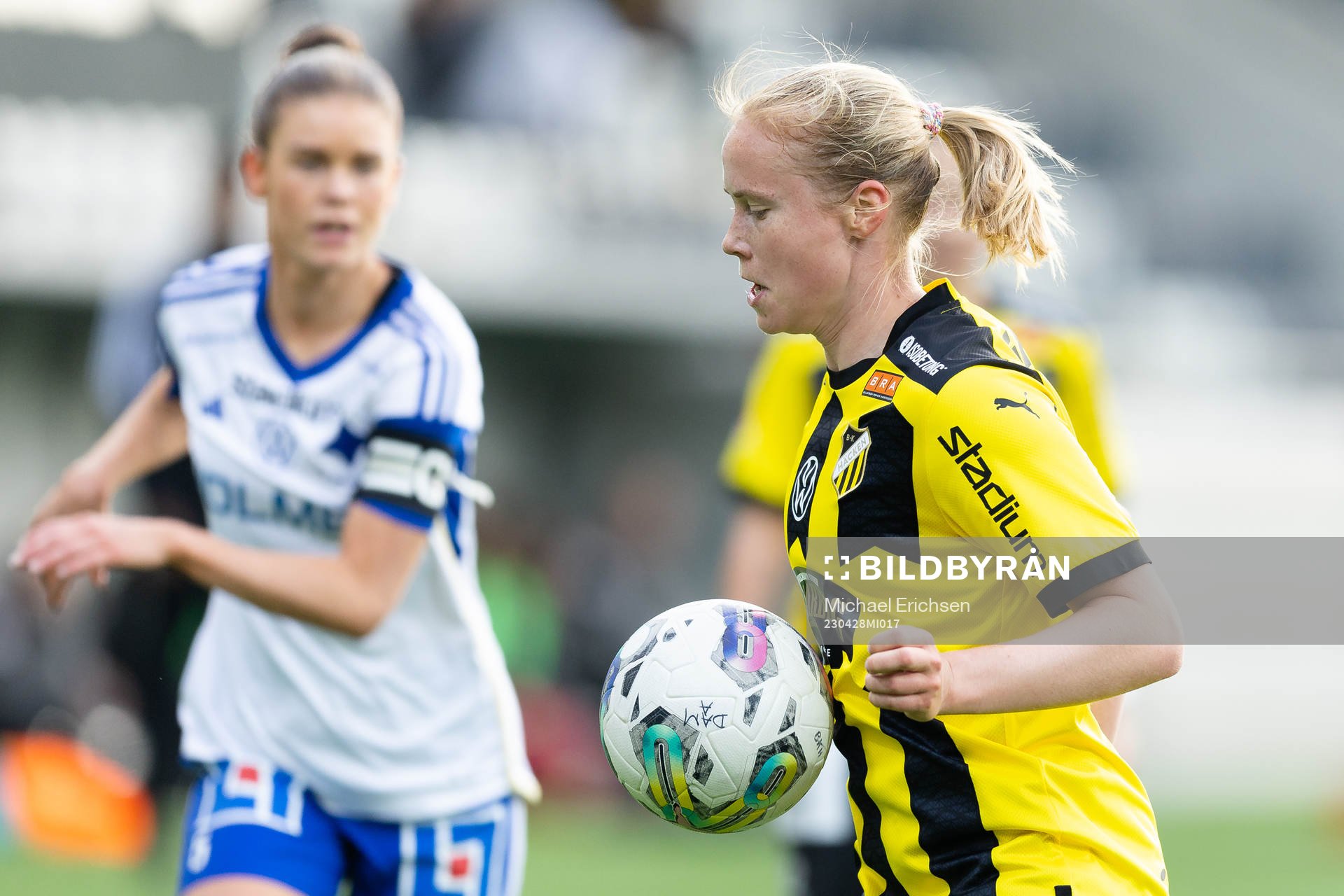 Häckens Julie Blakstad
