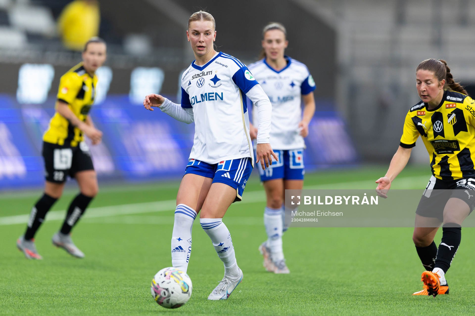 IFK Norrköpings Diljá Ýr Zomers under fotbollsmatchen i Damallsvenskan mellan Häcken och IFK Norrköping den 28 april 2023 i Göteborg.