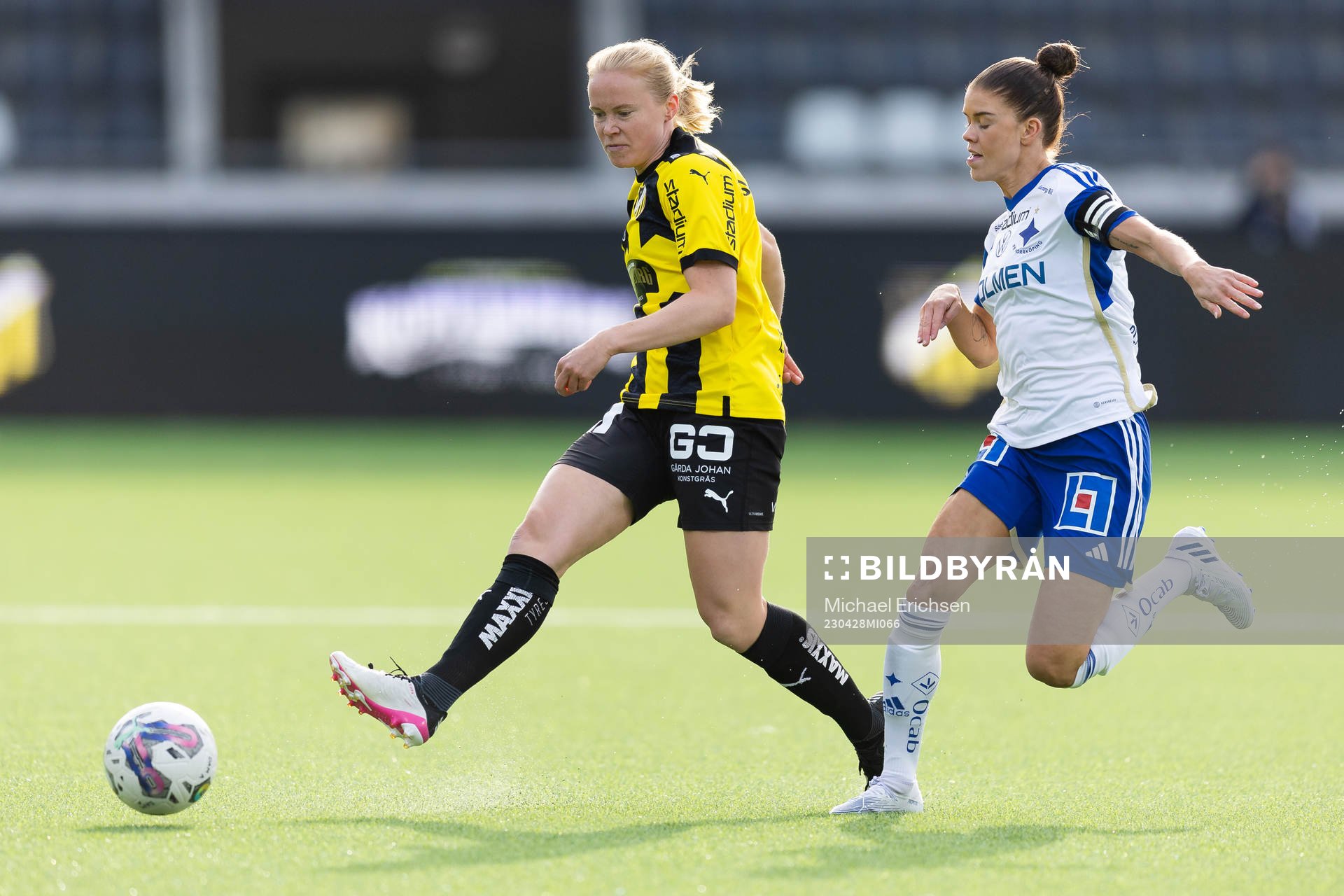 Häckens Julie Blakstad och IFK Norrköpings My Cato