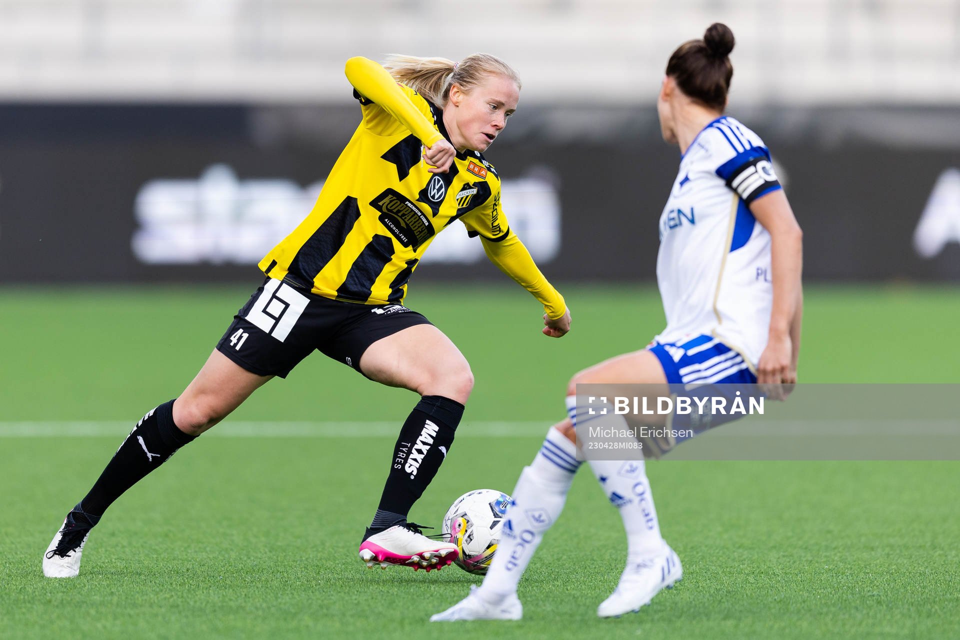 Häckens Julie Blakstad