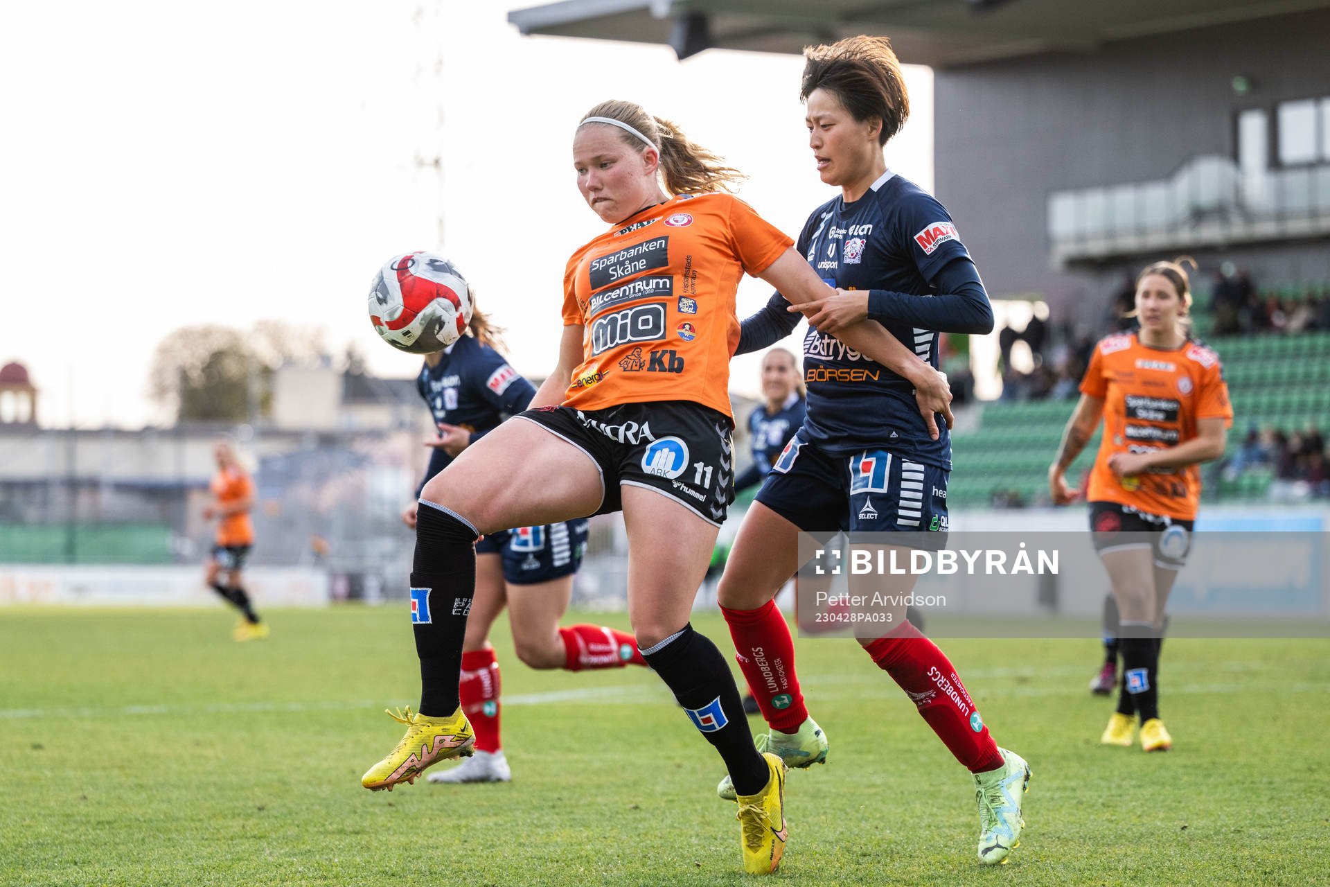 Kristianstads Hlin Eiriksdottir och Linköpings Saori
