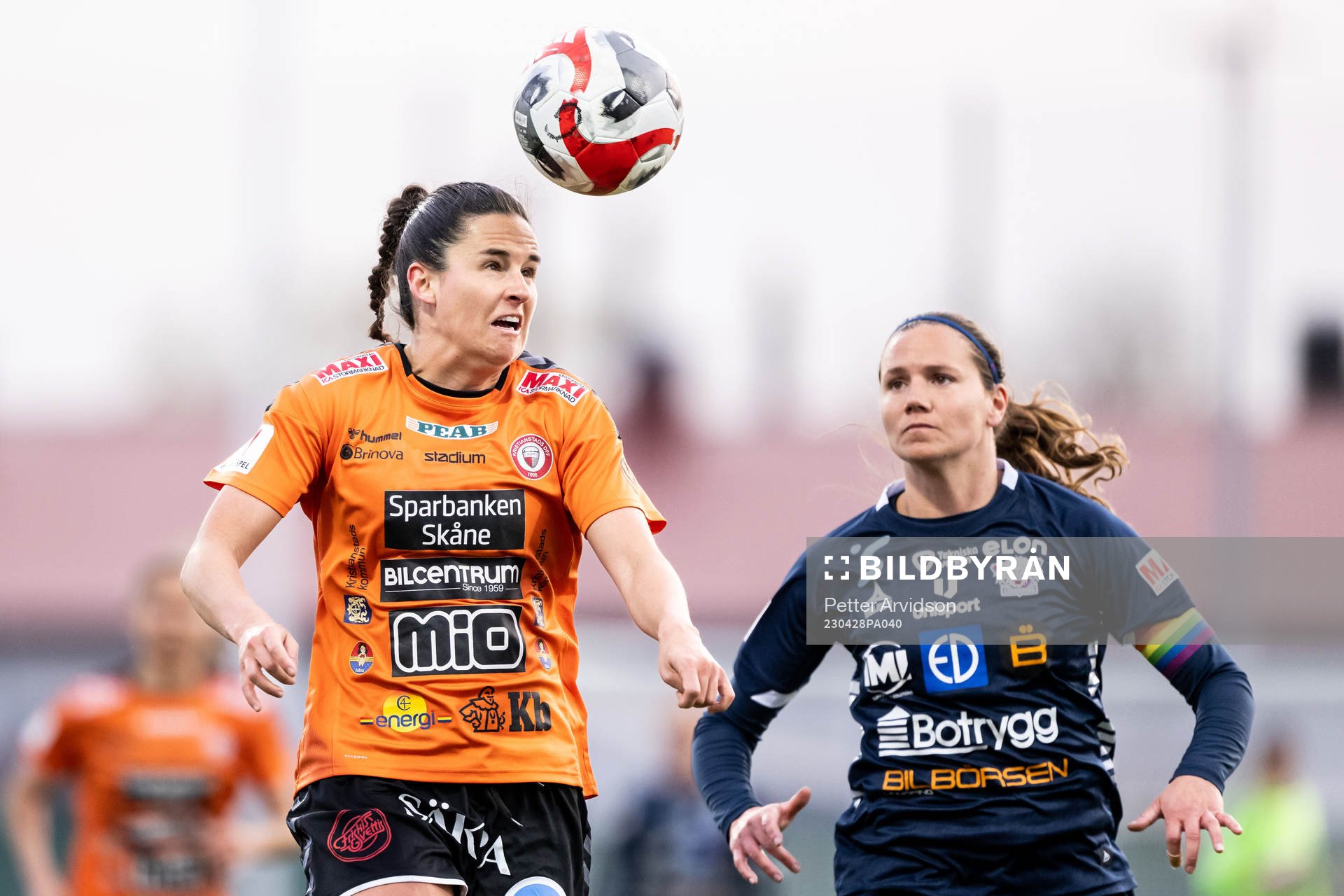 Kristianstads Evelyne Viens och Linköpings Emma Lennartsson