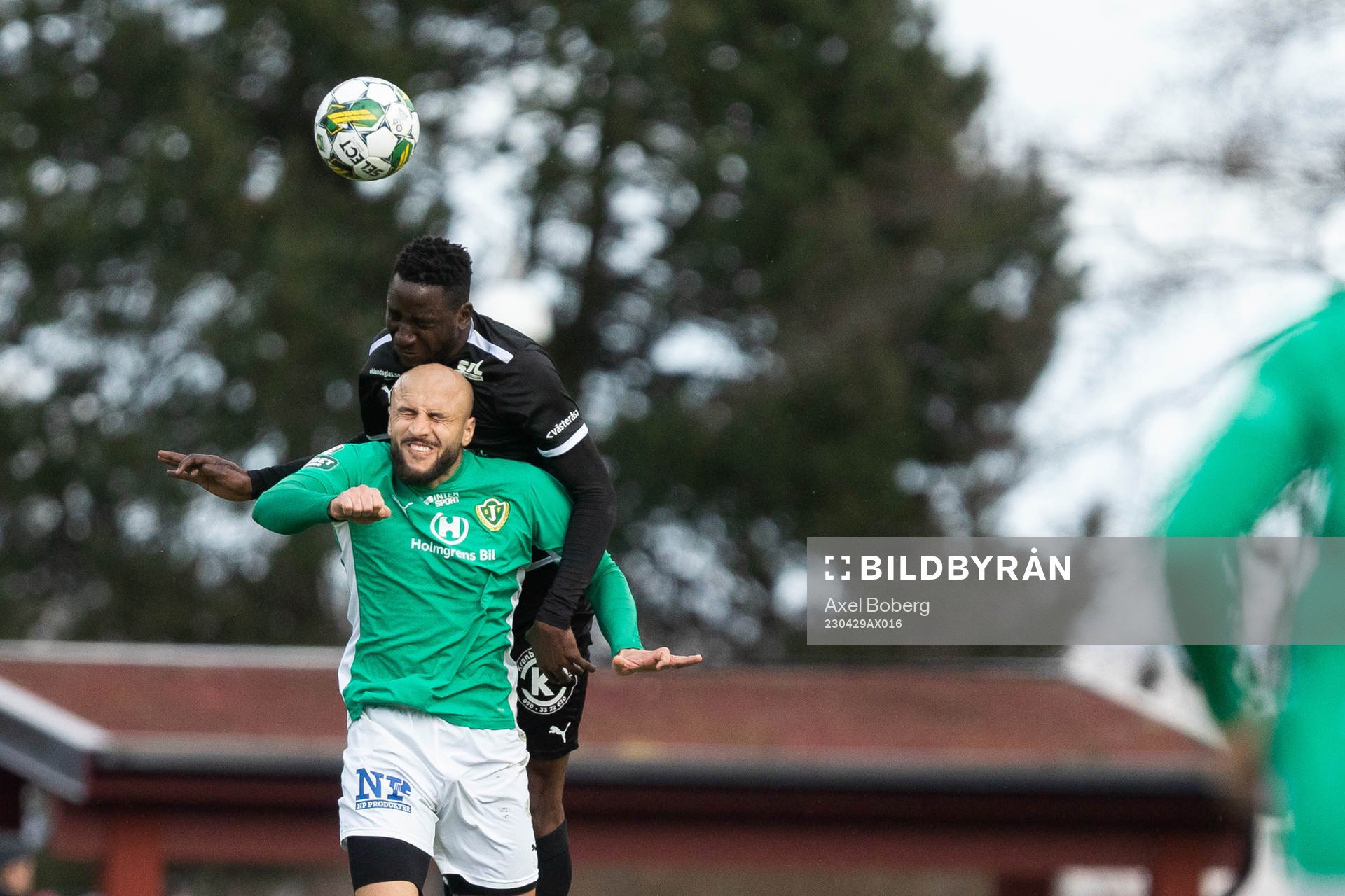 Jönköpings Södras Pashang Abdulla och Västerås SKs
