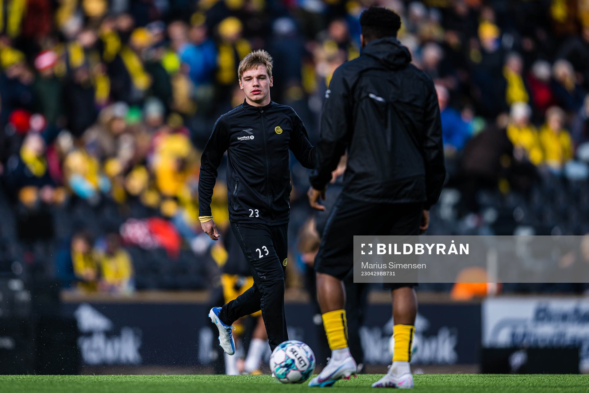 Jeppe Kjær Jensen of Bodø/Glimt warms up ahead of the Eliteserien match between Bodø/Glimt and Brann on April 29, 2023 in Bodø.