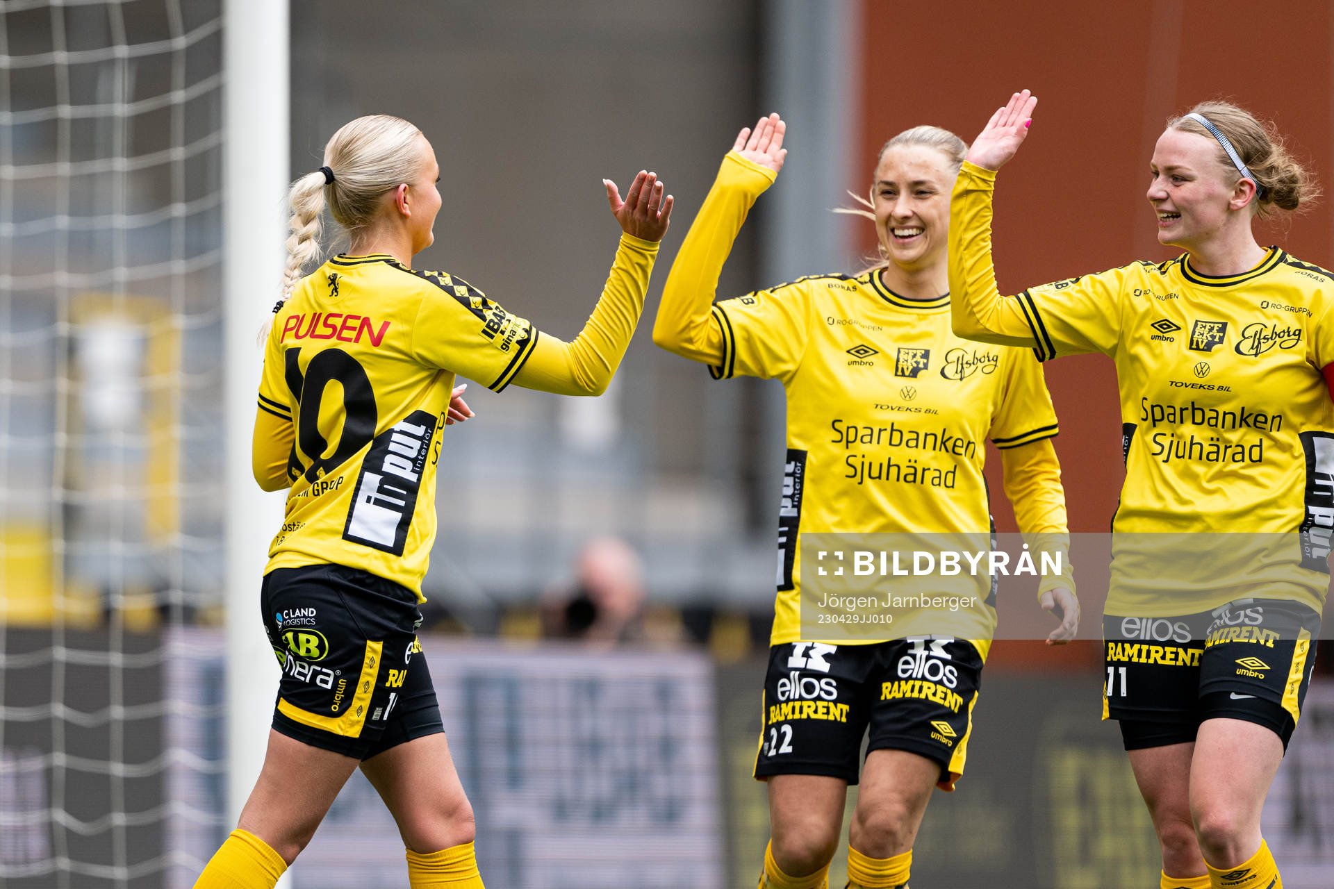 Elfsborgs Matilda Ståhlbom Karlsson jublar med Amanda