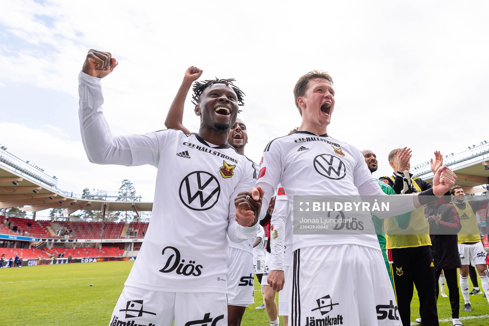 Östersunds Sam Mensiro och Östersunds Myroslav Mazur