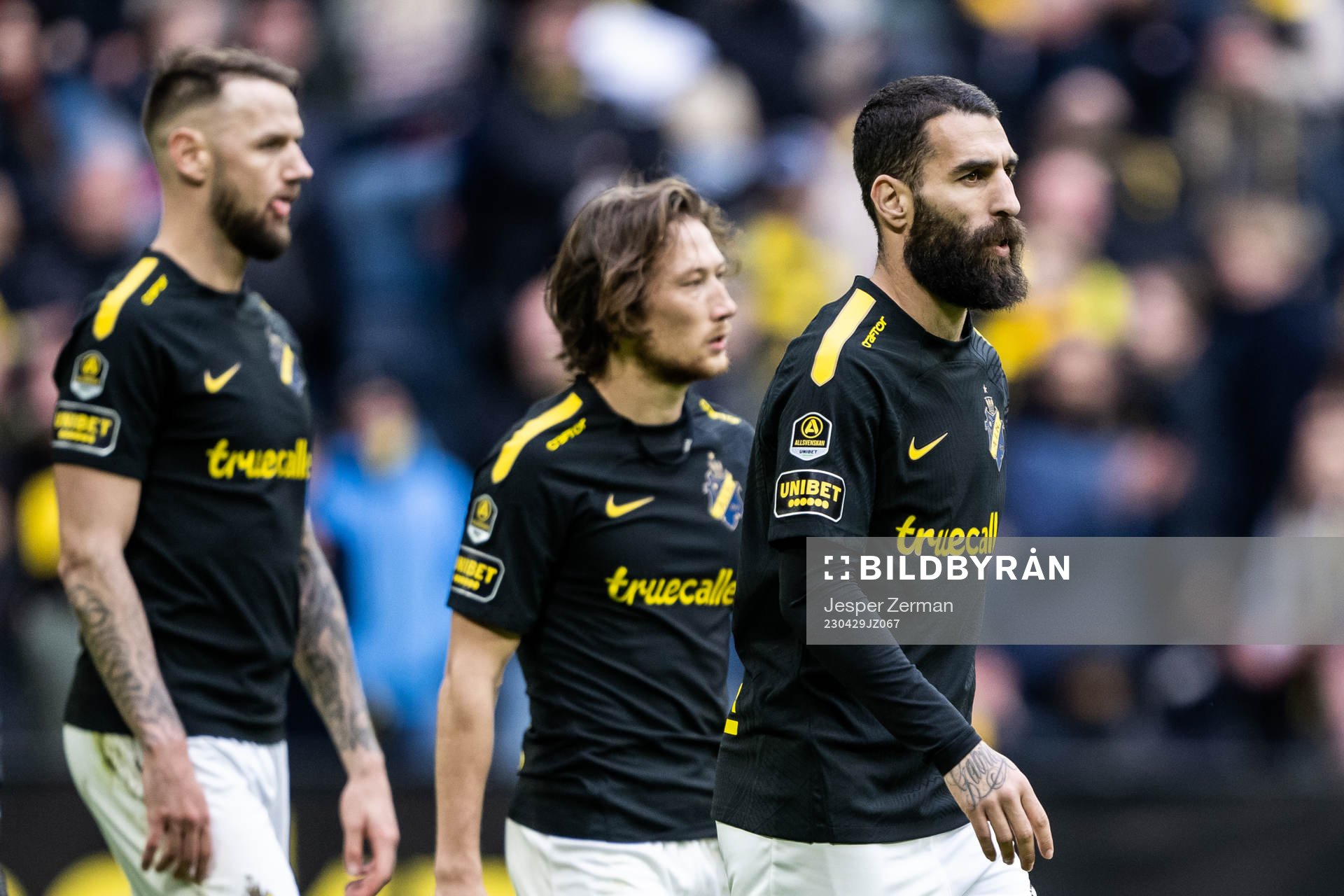 AIKs Jimmy Durmaz deppar
