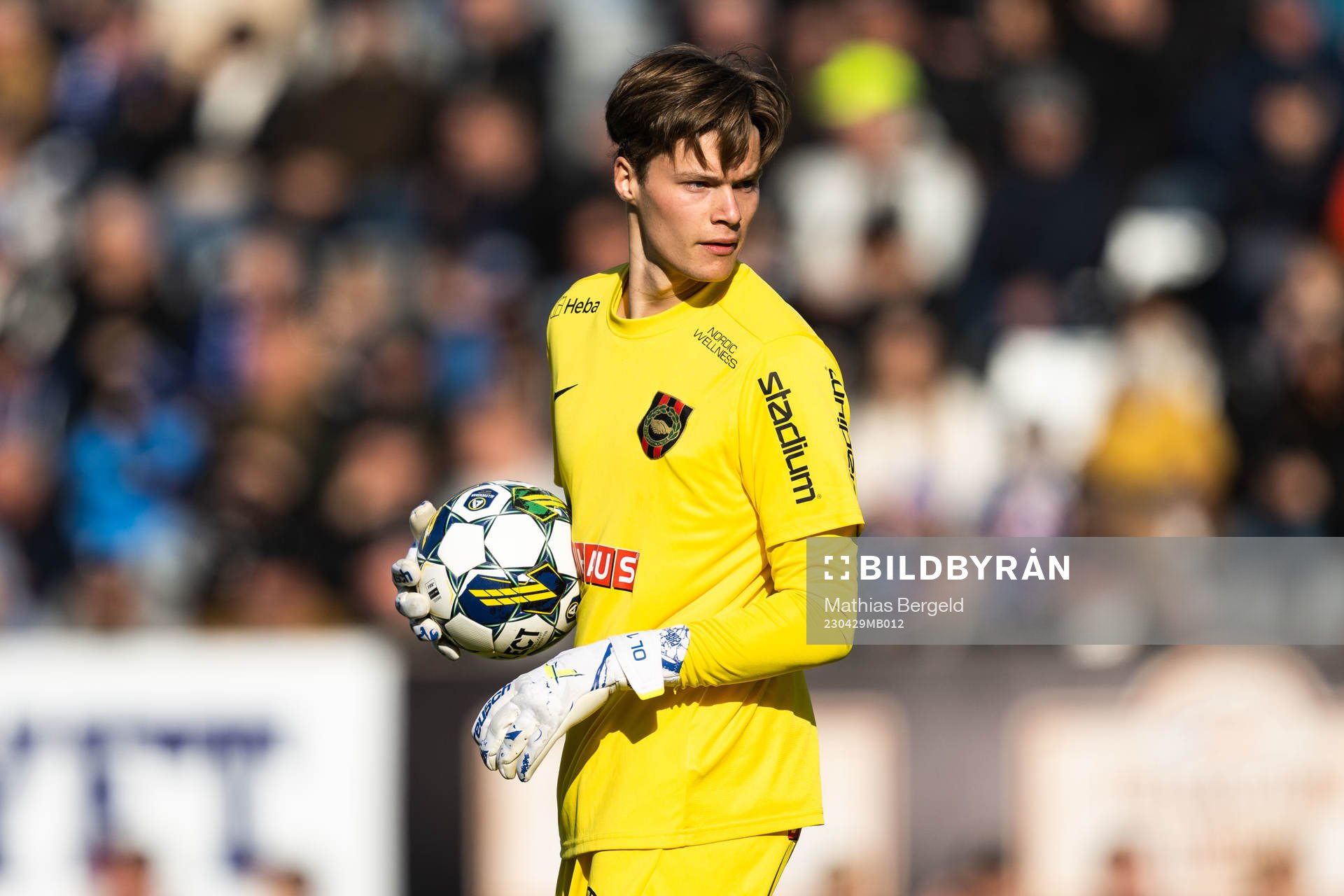 Brommapojkarnas målvakt Filip Sidklev