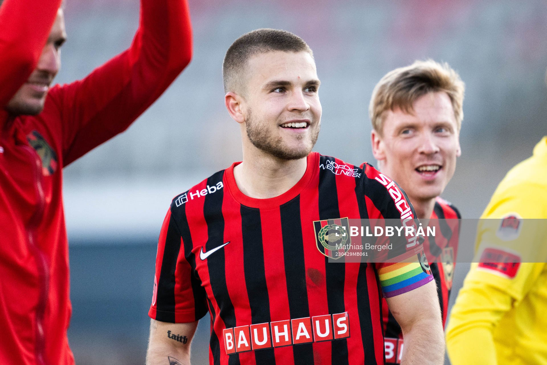 Brommapojkarnas Amadeus Sögaard jublar