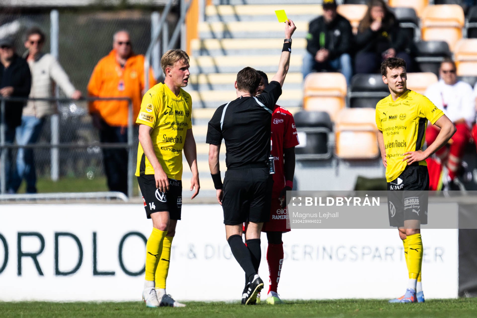 Elfsborgs Michael Baidoo tilldelas gult kort av Domare