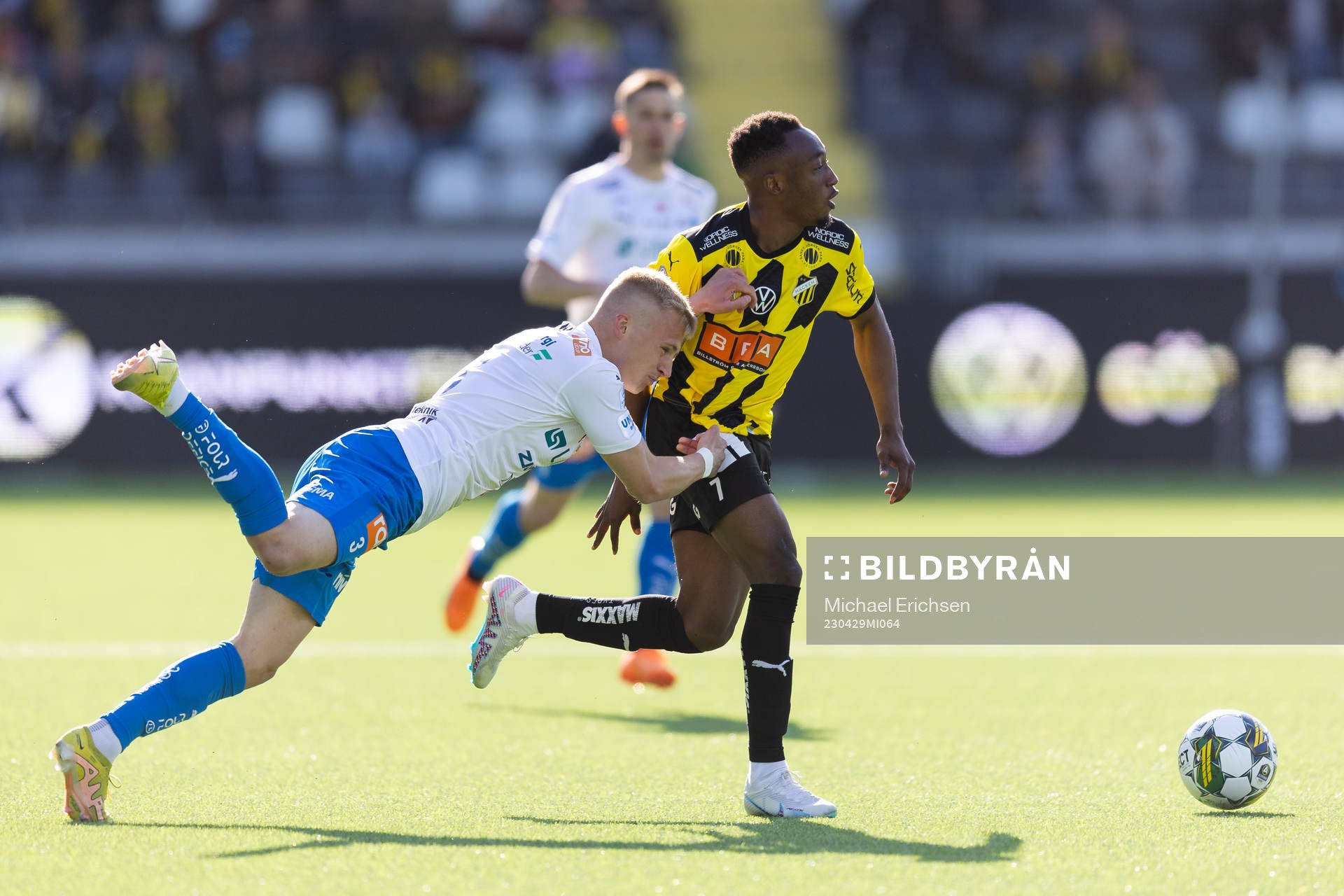 Värnamos Viktor Bergh och Häckens Benie Adama Traore