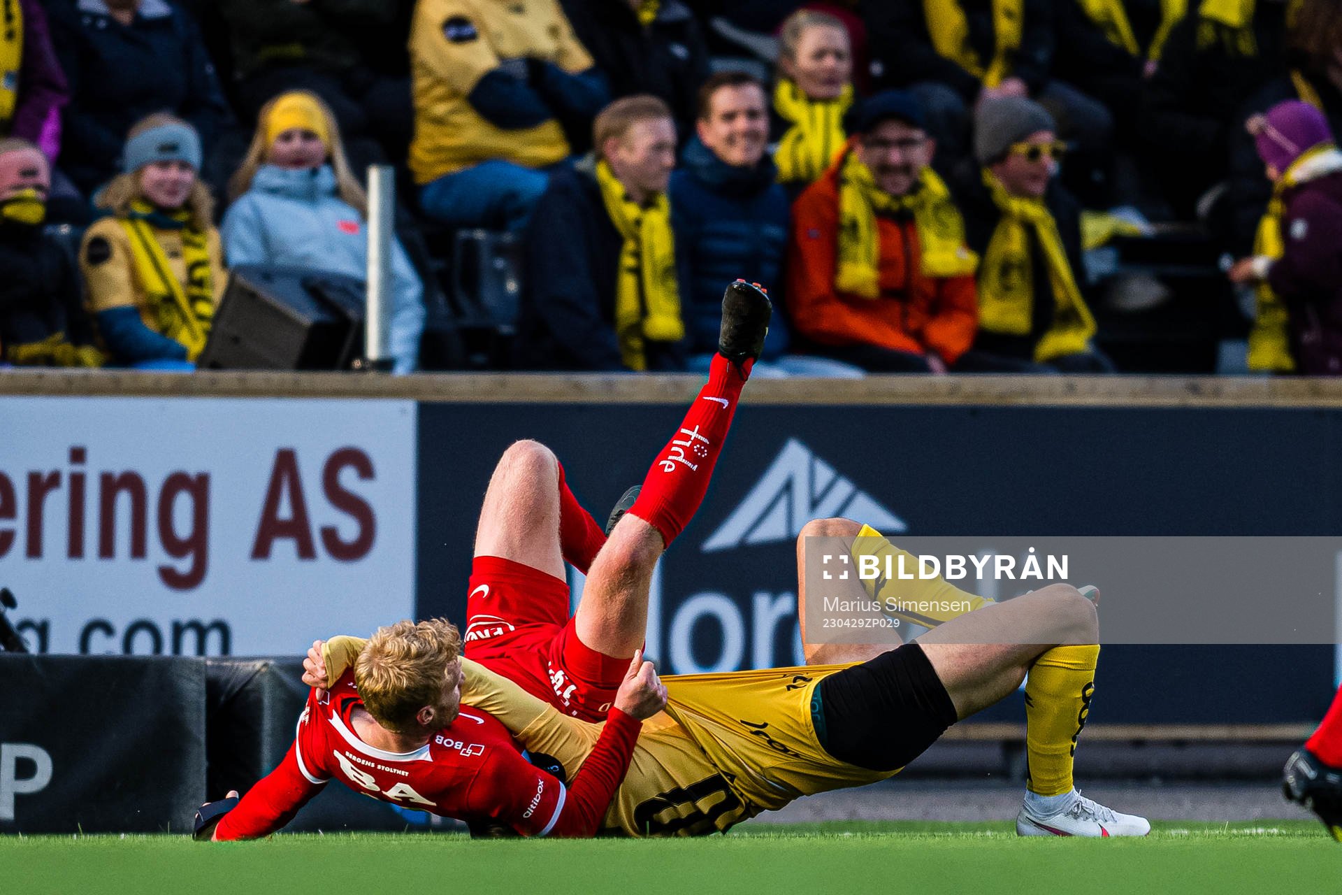 Sivert Heltne Nilsen of Brann and Hugo Vetlesen of