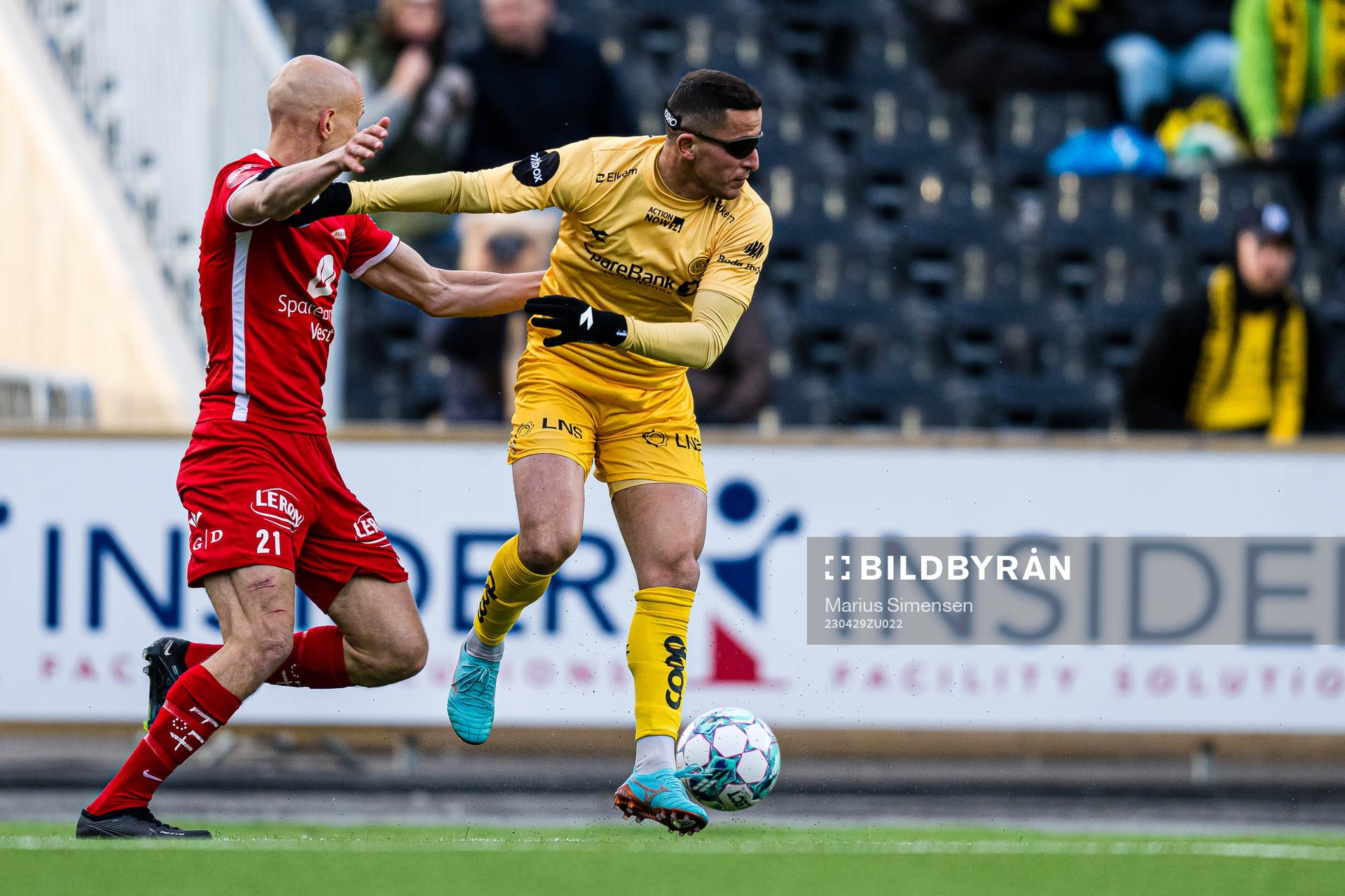 Ruben Kristiansen of Brann and Omar Elabdellaoui of