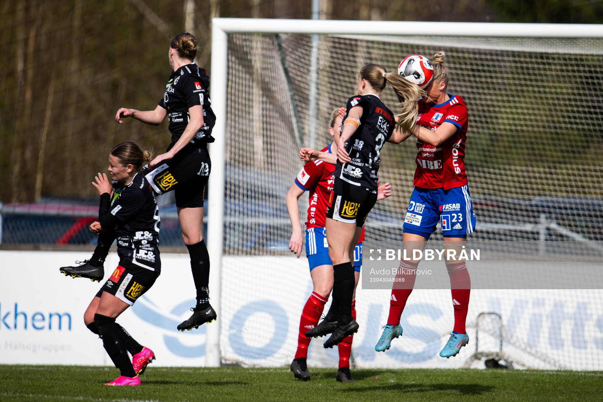 Vittsjös Kajsa Lind i nickduell mot Örebros Michaela