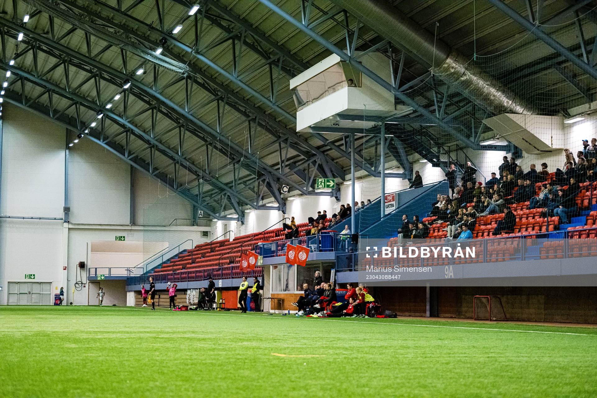 Spectators in the stands at Nordlandshallen