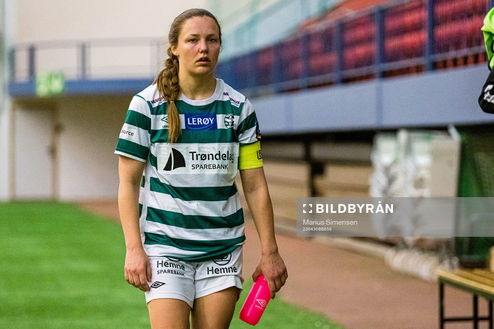 Maren Volden Snekvik of KIL/Hemne looks dejected