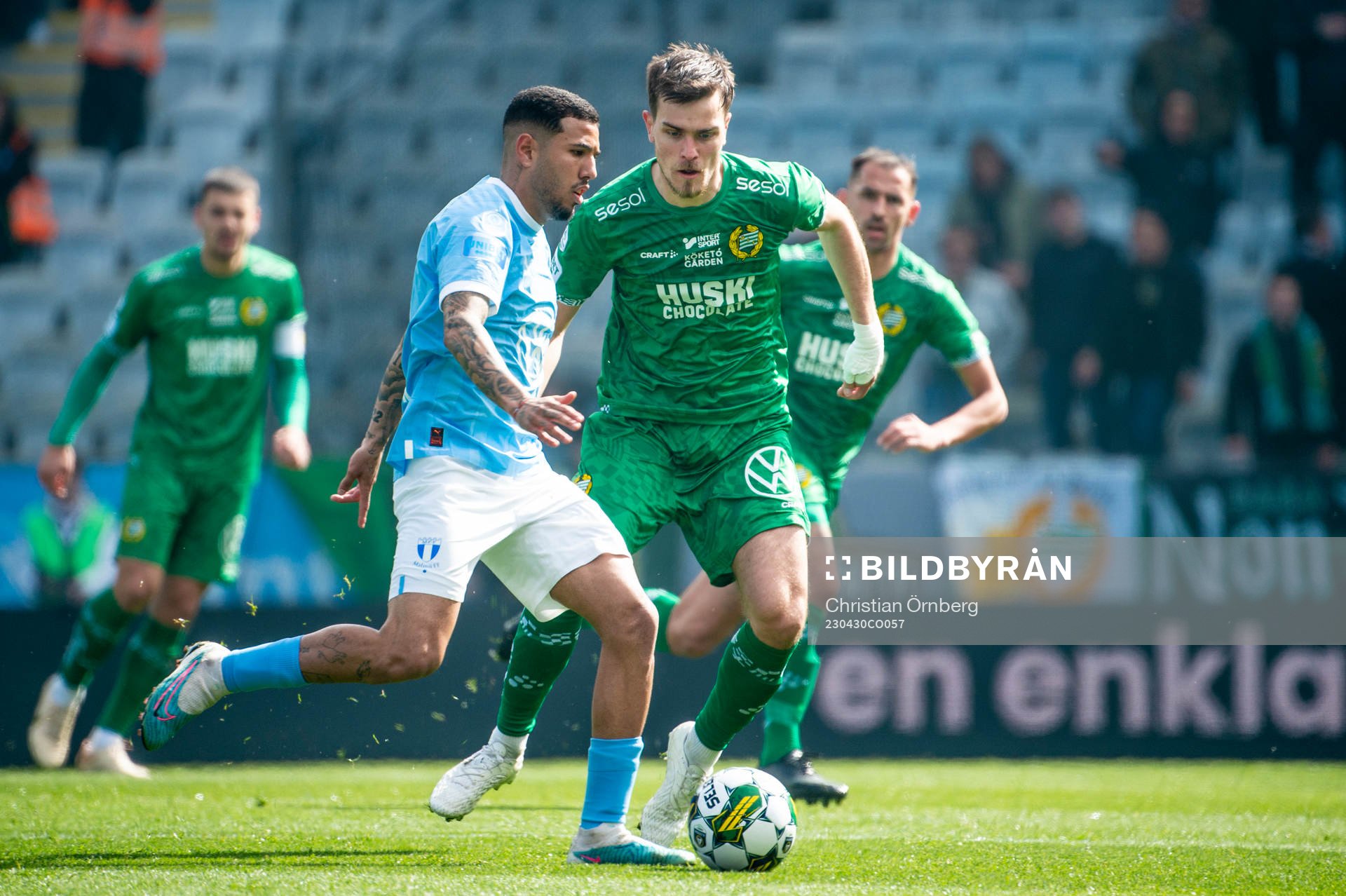 Malmö FFs Sergio Pena och Hammarbys Pavle Vagic