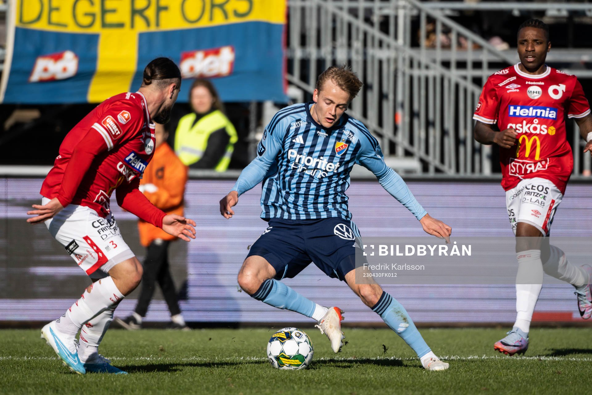 Degerfors Abdelkarim Mammar Chaouche och Djurgårdens Oskar
