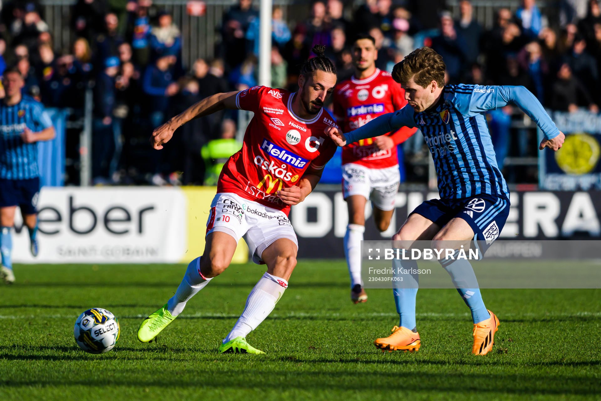 Degerfors Dijan Vukojevic och Djurgårdens Oliver Berg