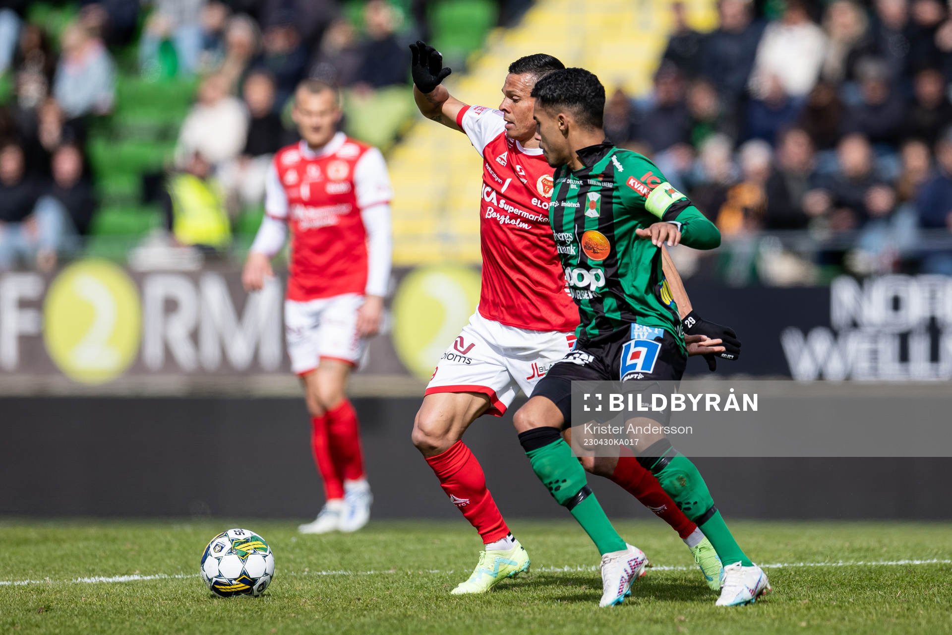 Kalmars Romario Pereira Sipiao och Varbergs Eliton Pardinho