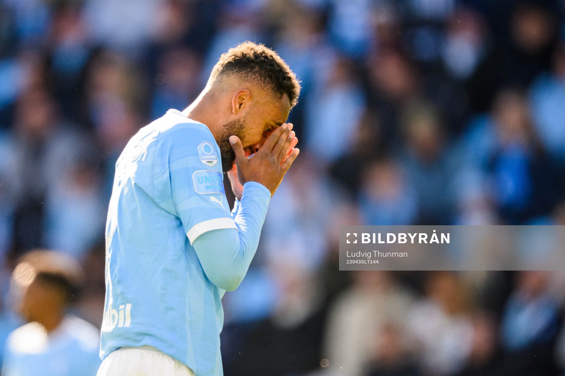 Malmö FFs Isaac Kiese Thelin deppar
