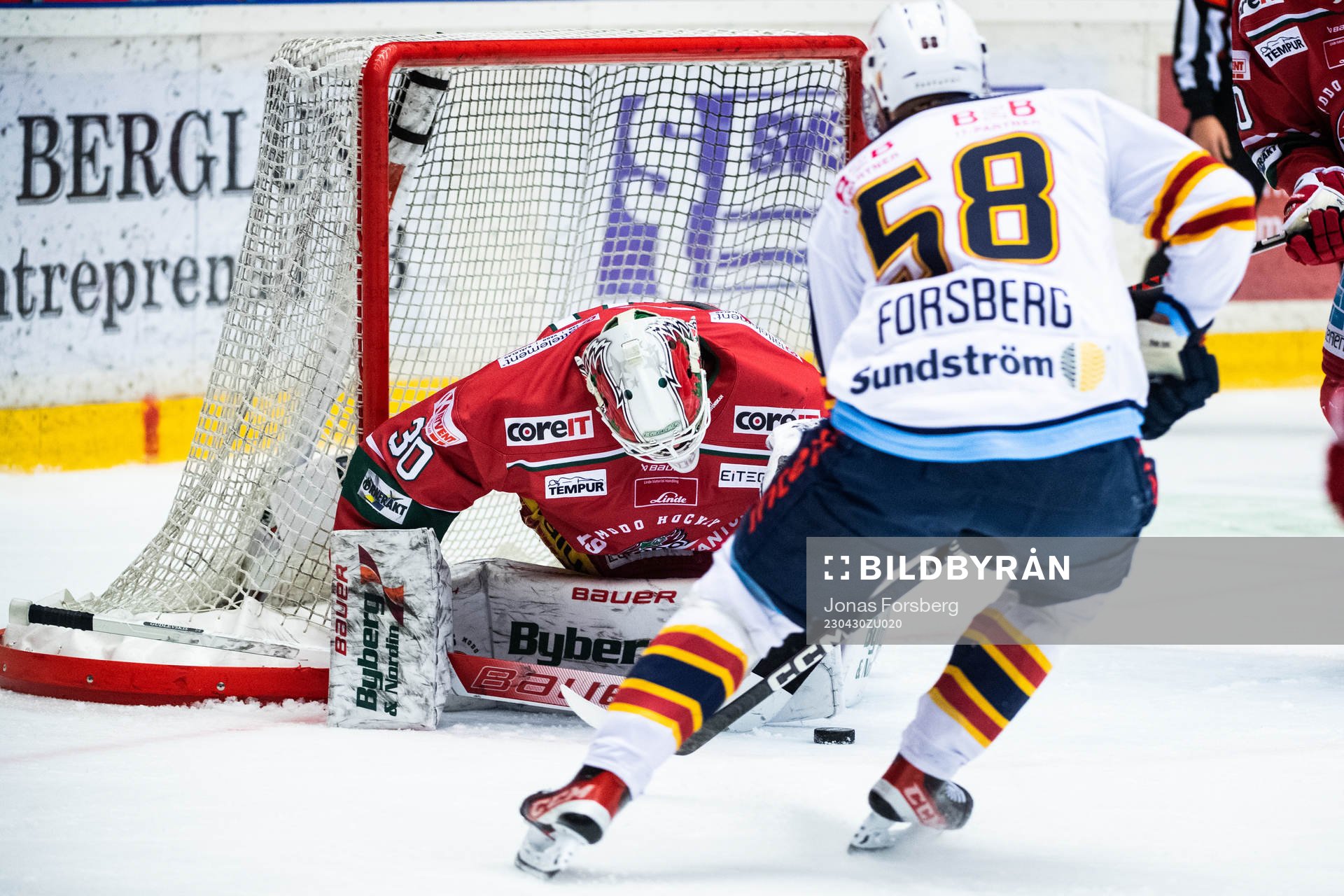 Modos målvakt Kristers Gudlevskis