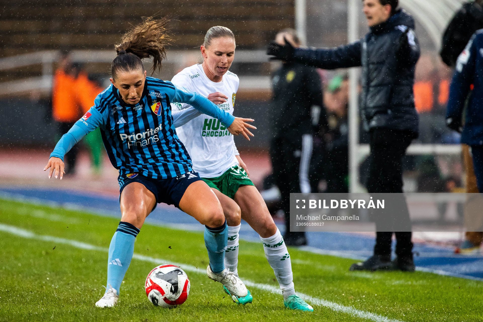 Djurgårdens Tilde Lindwall och Hammarbys Jonna Andersson