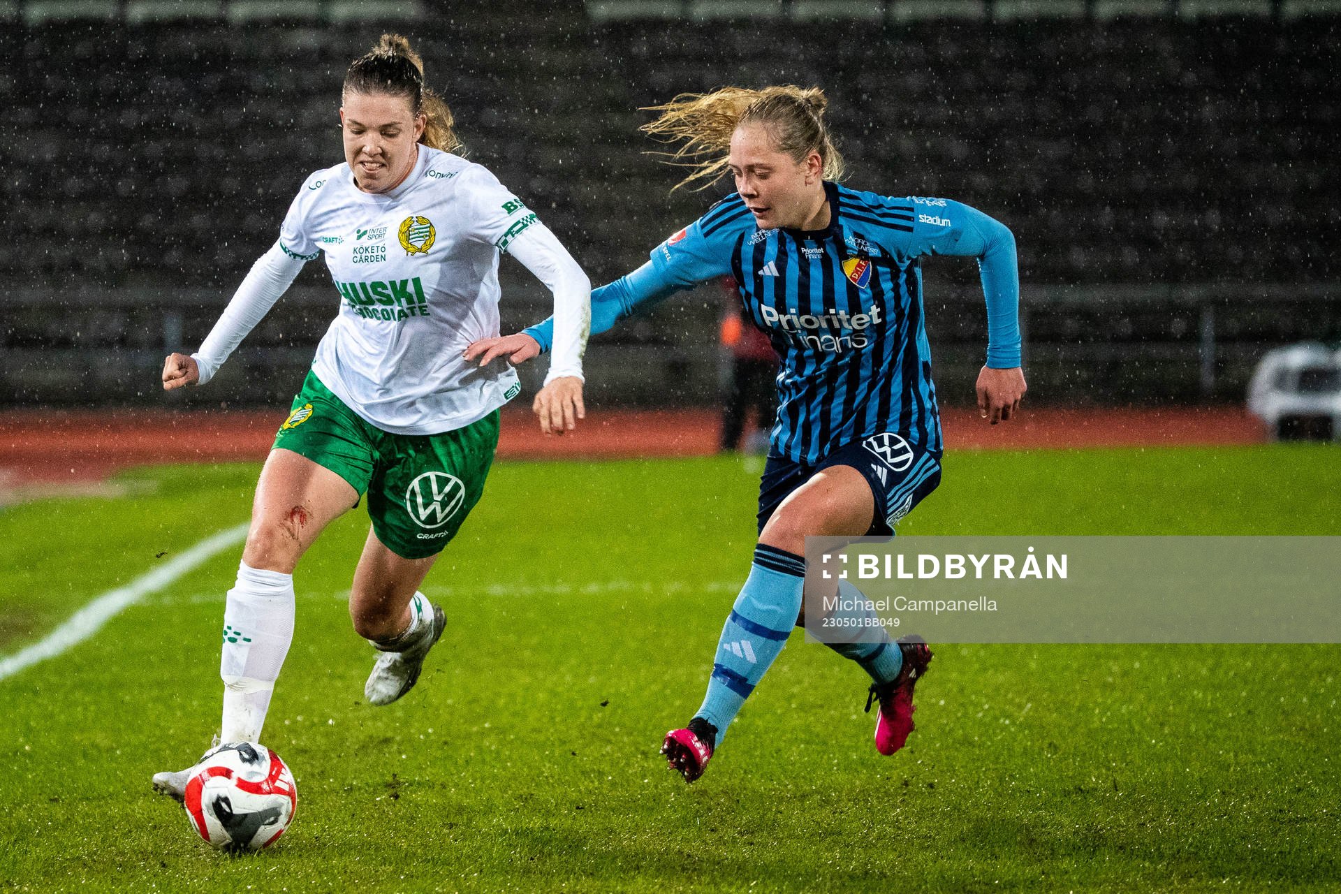 Hammarbys Emma Westin och Djurgårdens Alice Bergström