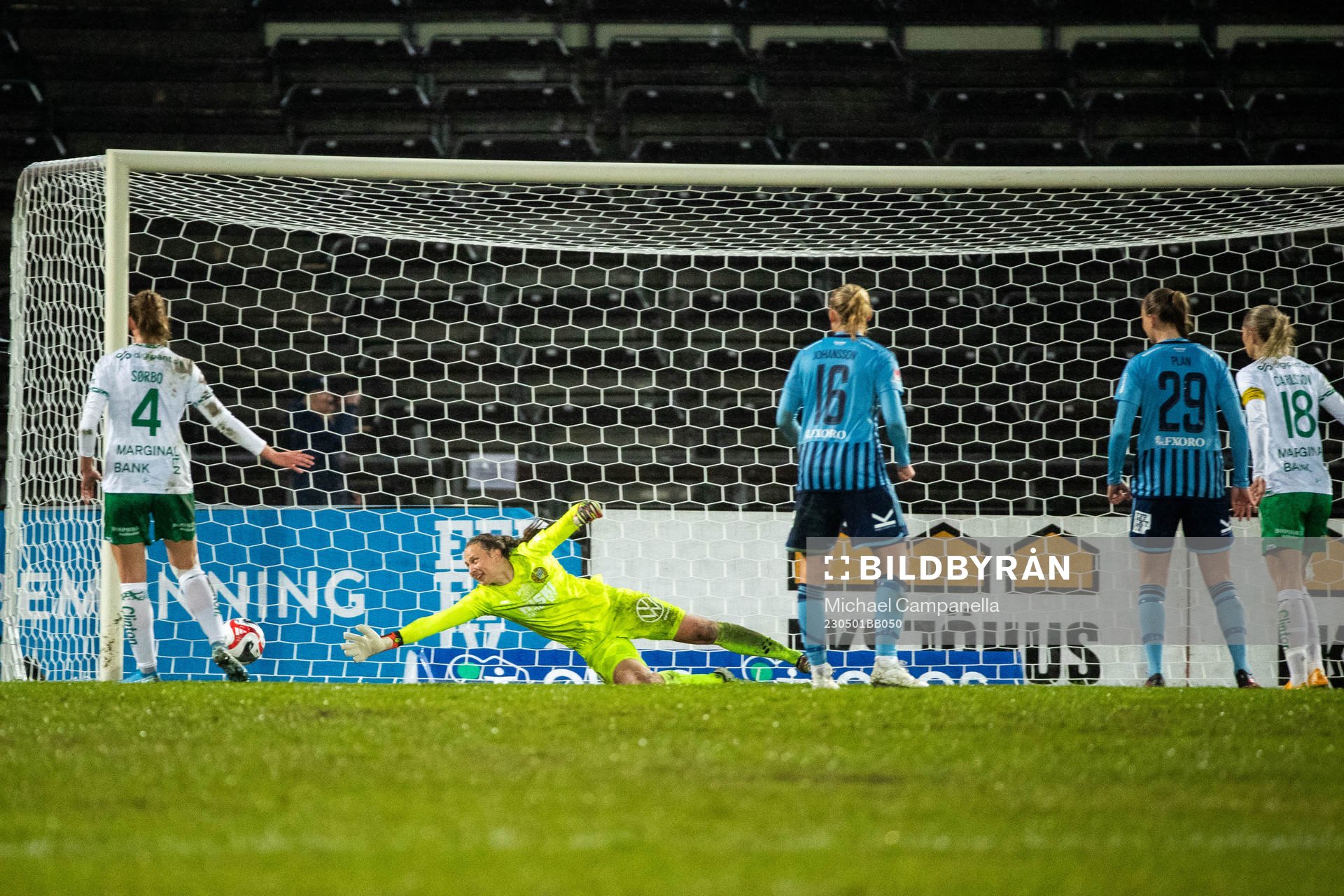 Hammarbys målvakt Anna Tamminen