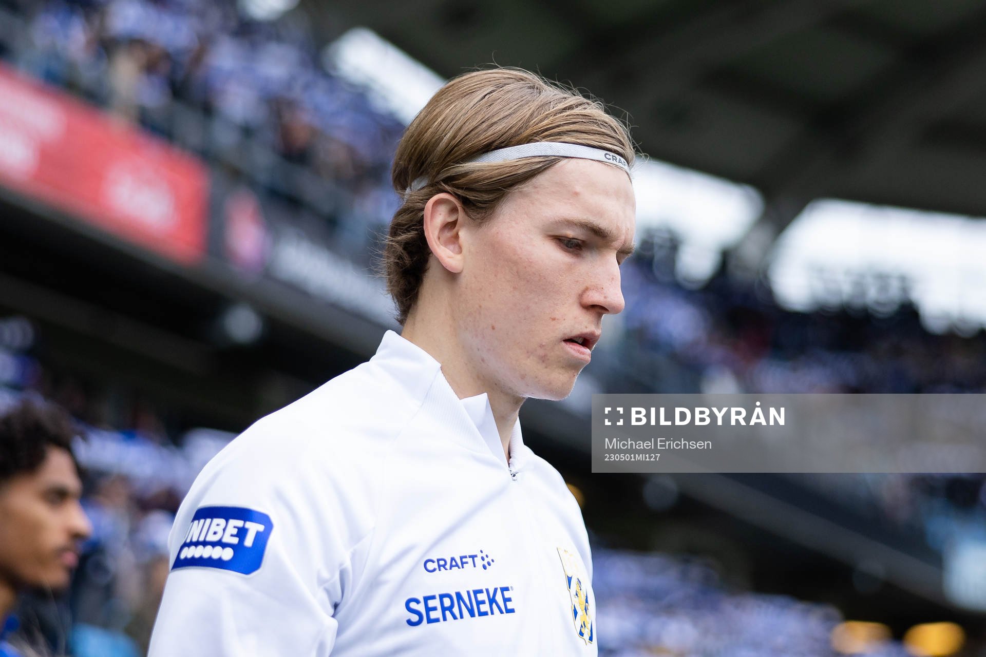 IFK Göteborgs Johan Bångsbo på väg in för line up