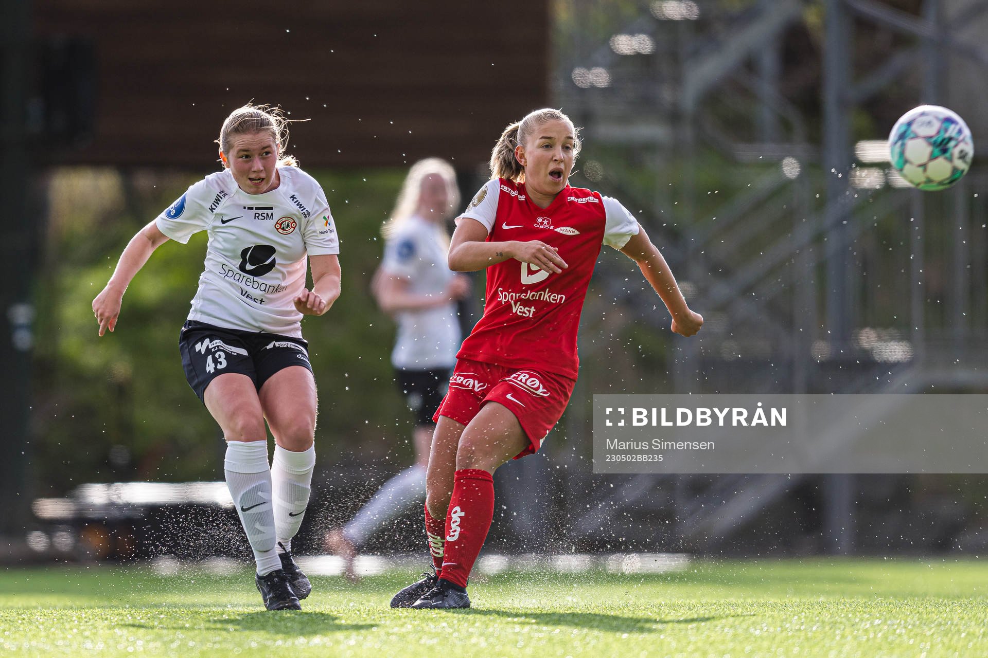 Malin Book Dalsgård of Arna-Bjørnar and Rikke Bogetveit Nygard of Brann during the Toppserien football match between Brann and Arna-Bjørnar on May 2, 2023 in Bergen.