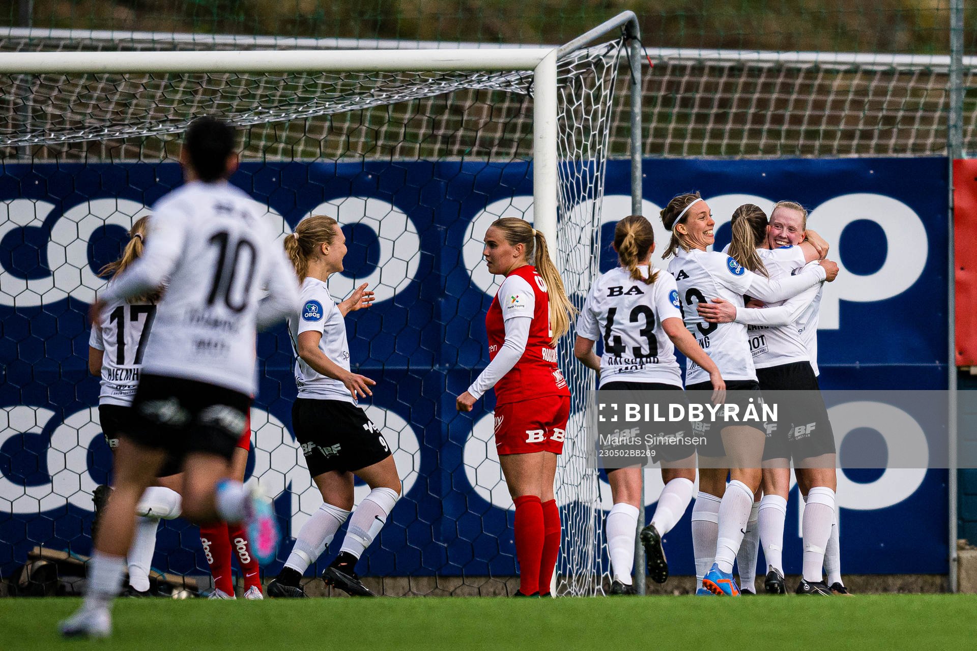 Stine Hovland of Arna-Bjørnar celebrates