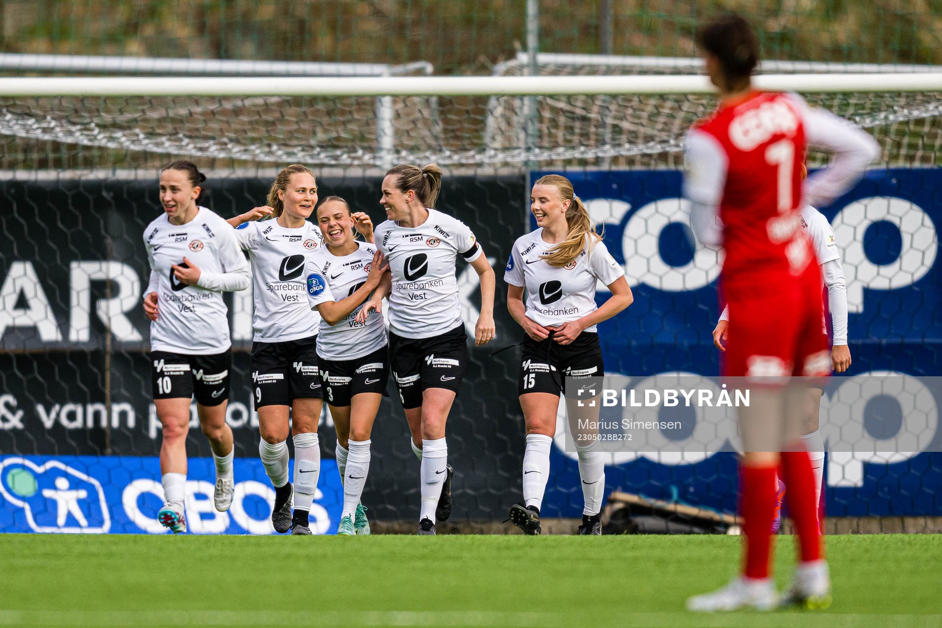 Stine Hovland of Arna-Bjørnar celebrates