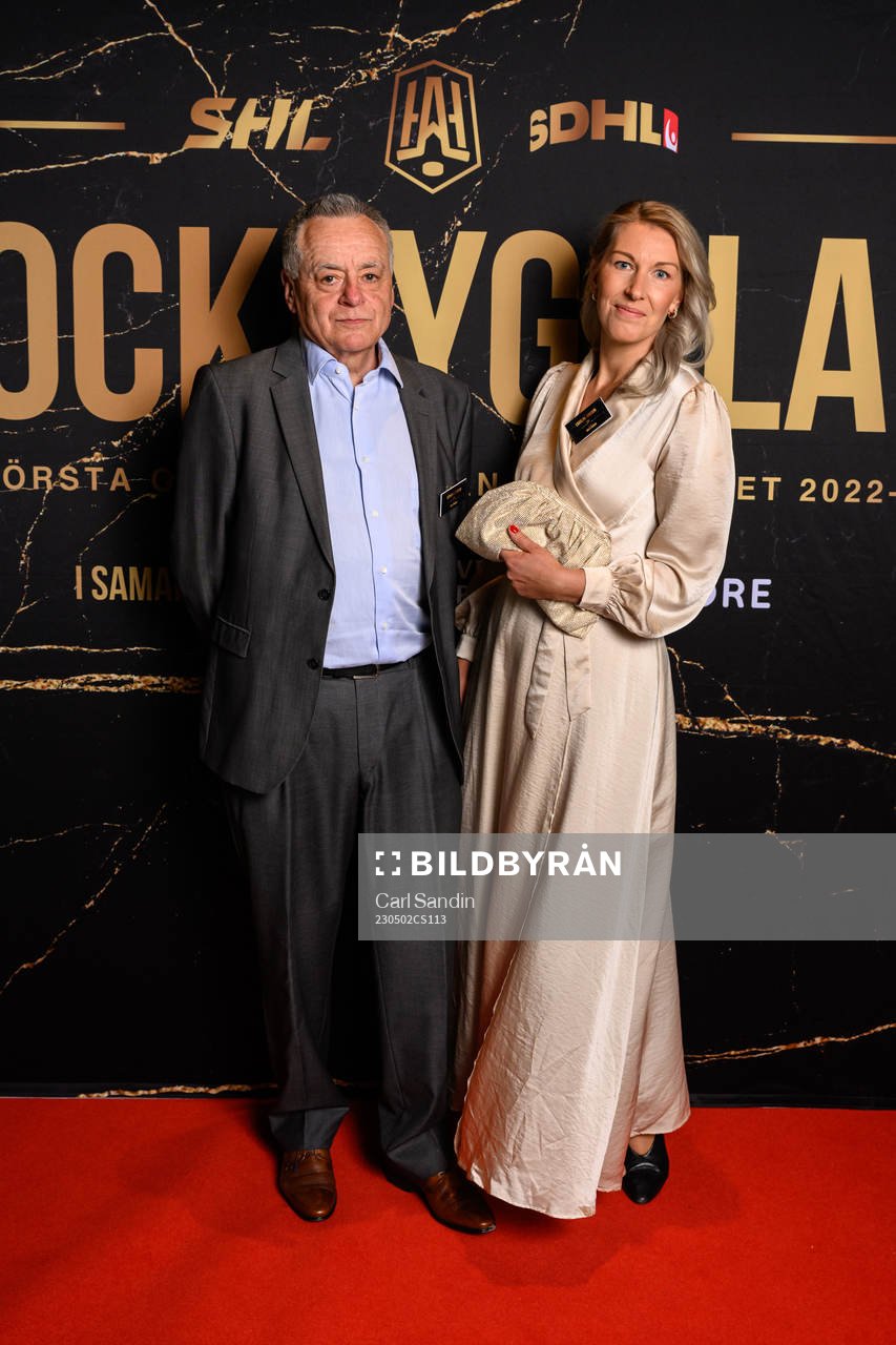 Szymon Szemberg och Caroline Jonsson, EHC