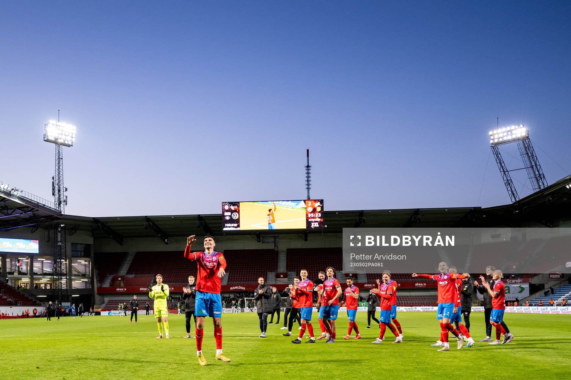 Helsingborgs Amin Al-Hamawi och Amar Muhsin jublar