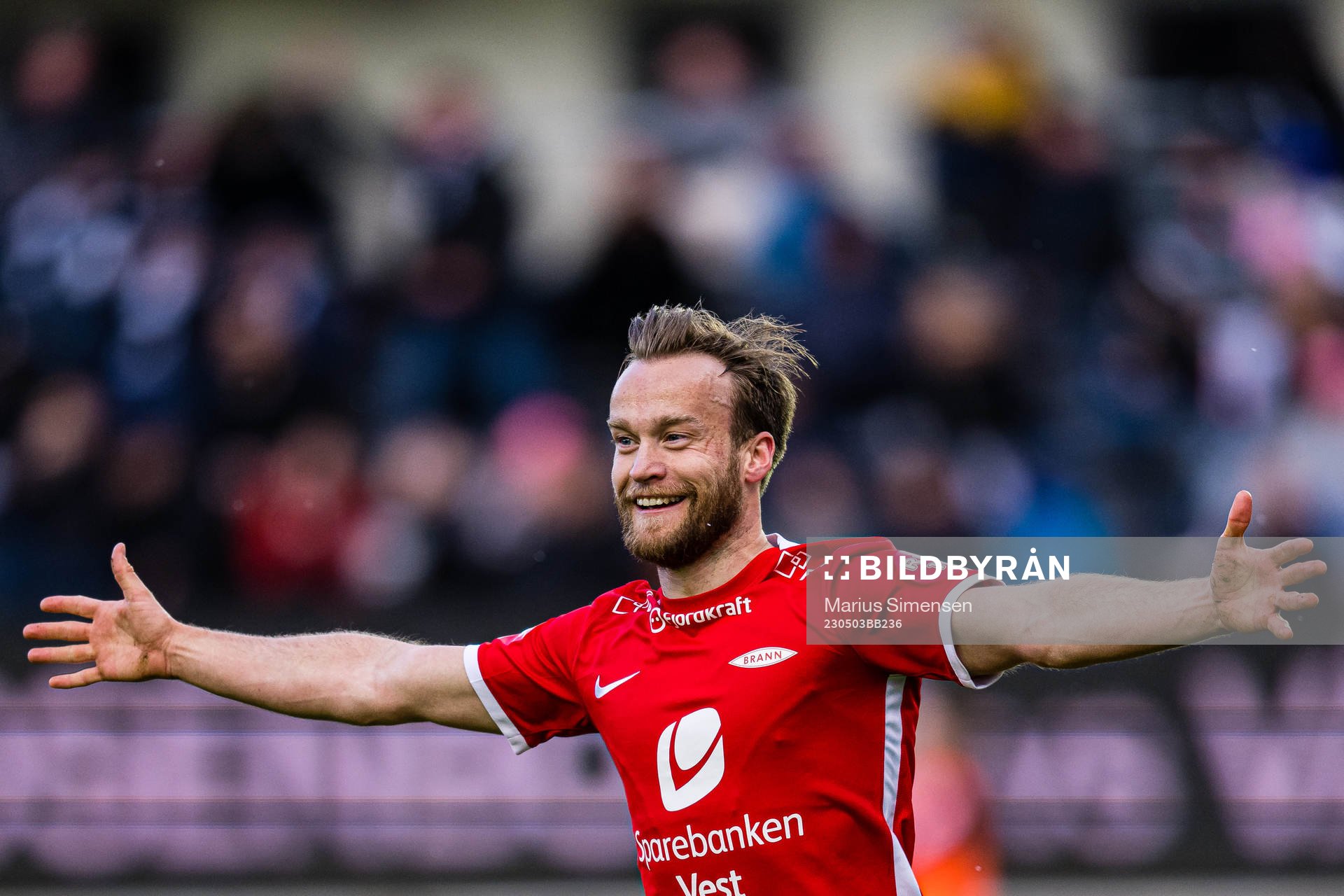 Bård Finne of Brann celebrates