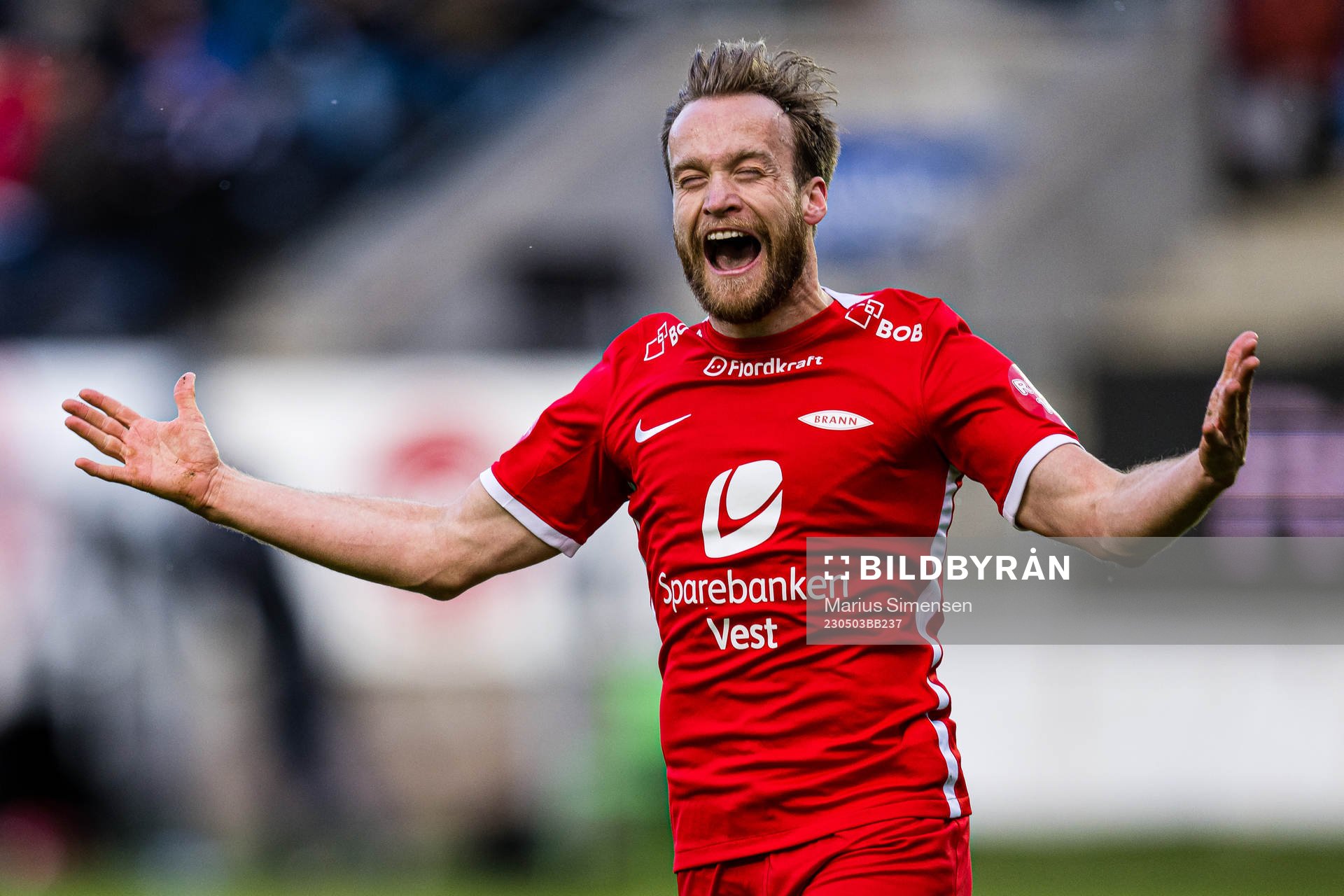 Bård Finne of Brann celebrates