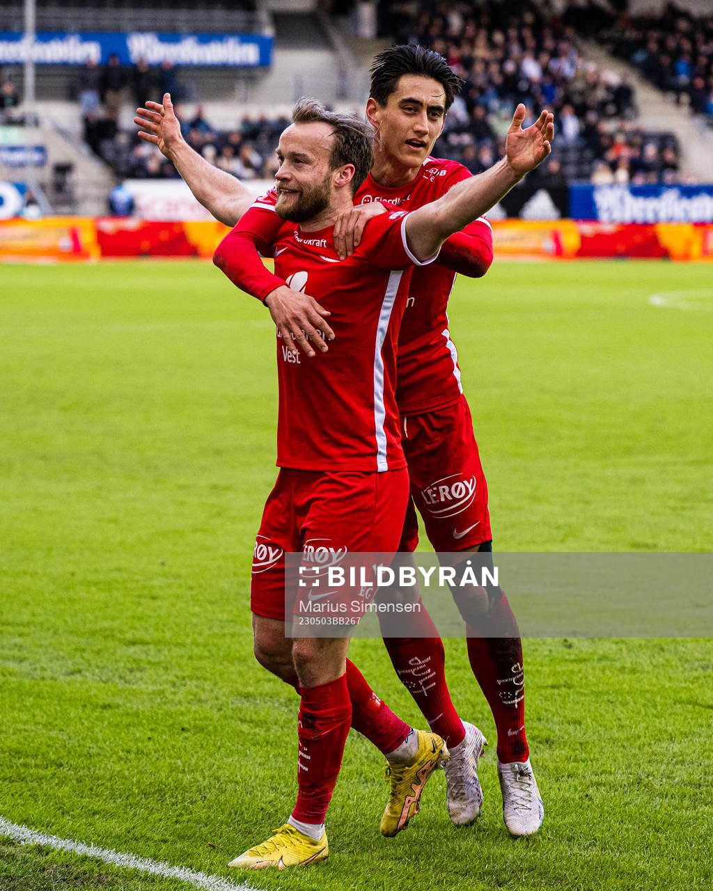 Bård Finne of Brann celebrates