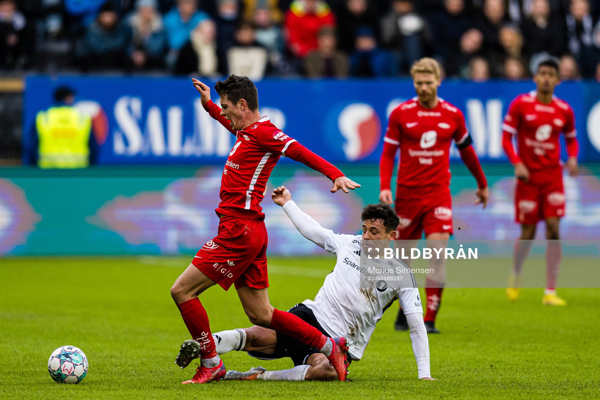 Mathias Rasmussen of Brann and Samual Jarard Rogers of