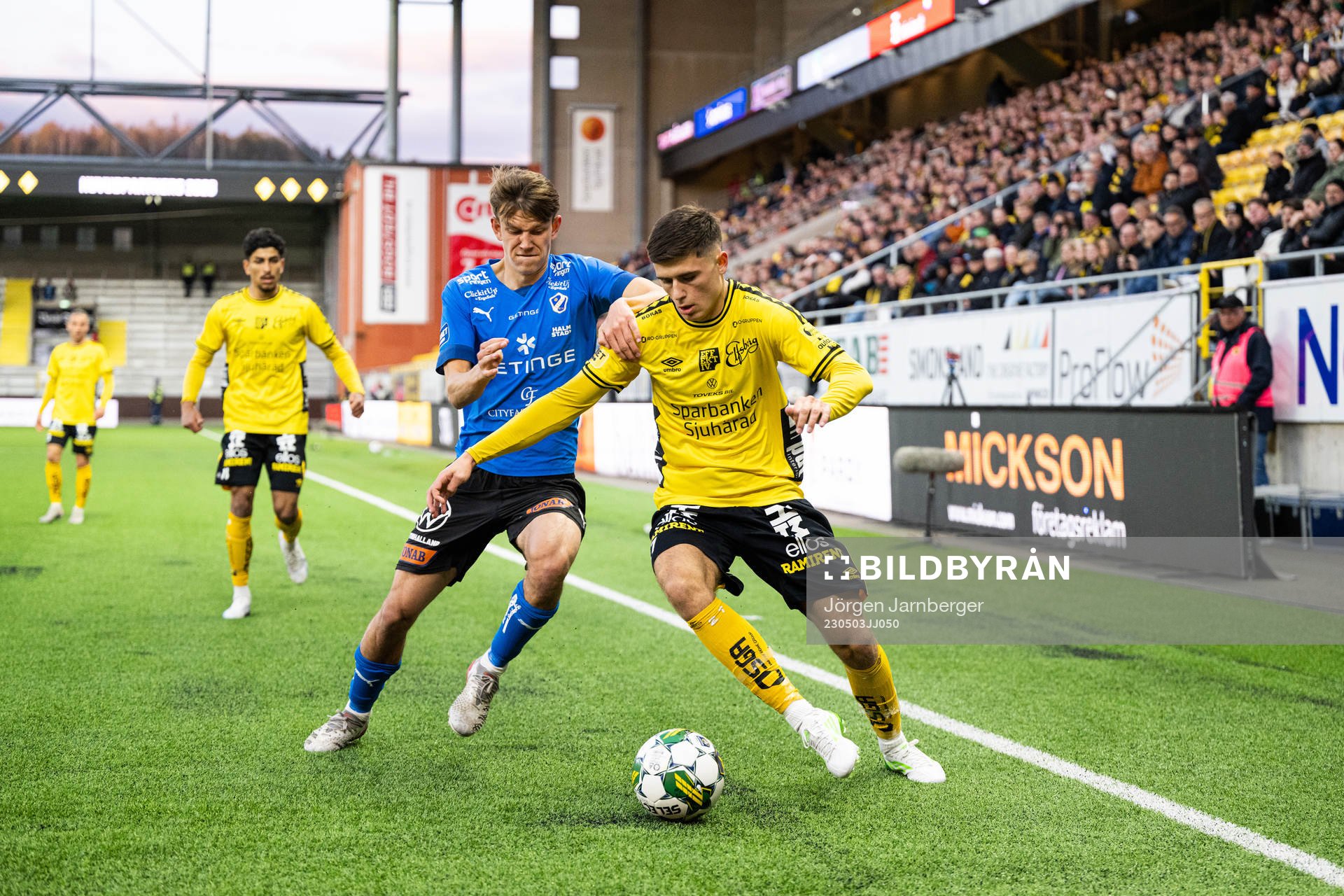 Halmstads Kazper Karlsson och Elfsborgs Besfort Zeneli