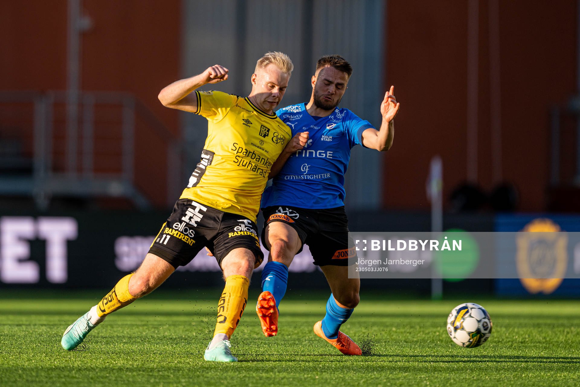 Elfsborgs Sveinn Guðjohnsen och Halmstads Benjamin