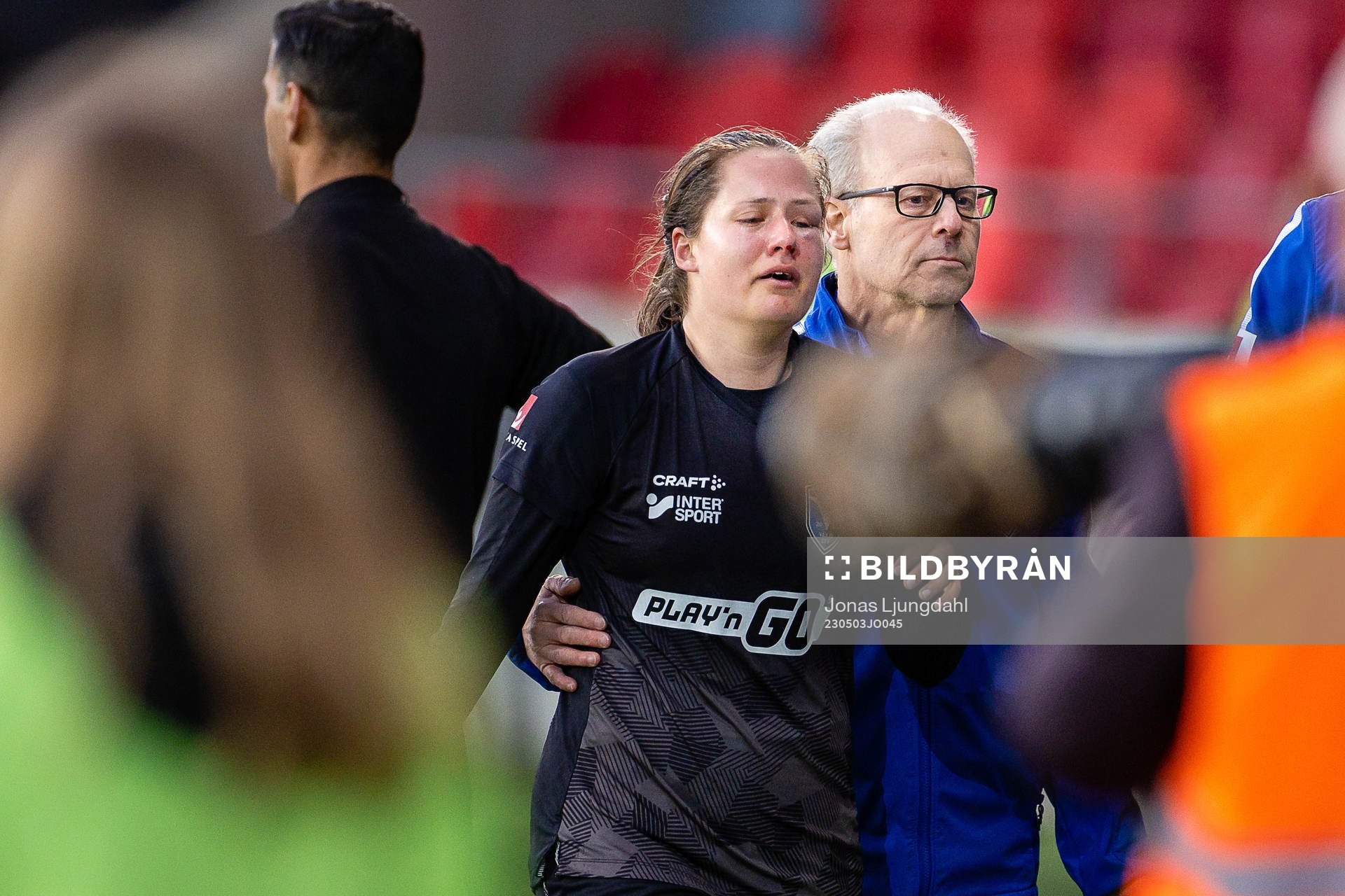 Växjö DFFs Thea Birgerud kliver av skadad