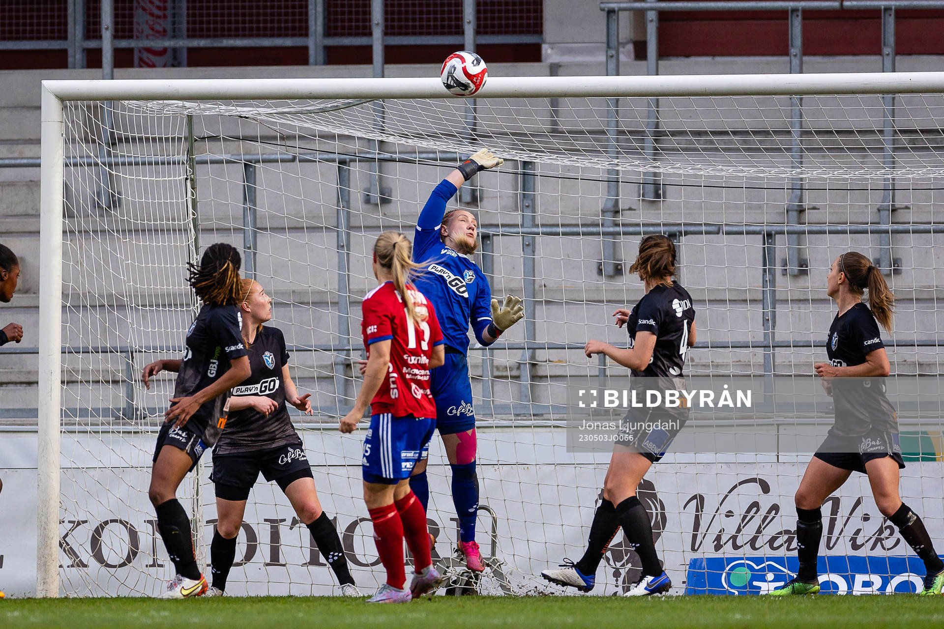 Växjö DFFs målvakt Louise Högrell Ledbetter