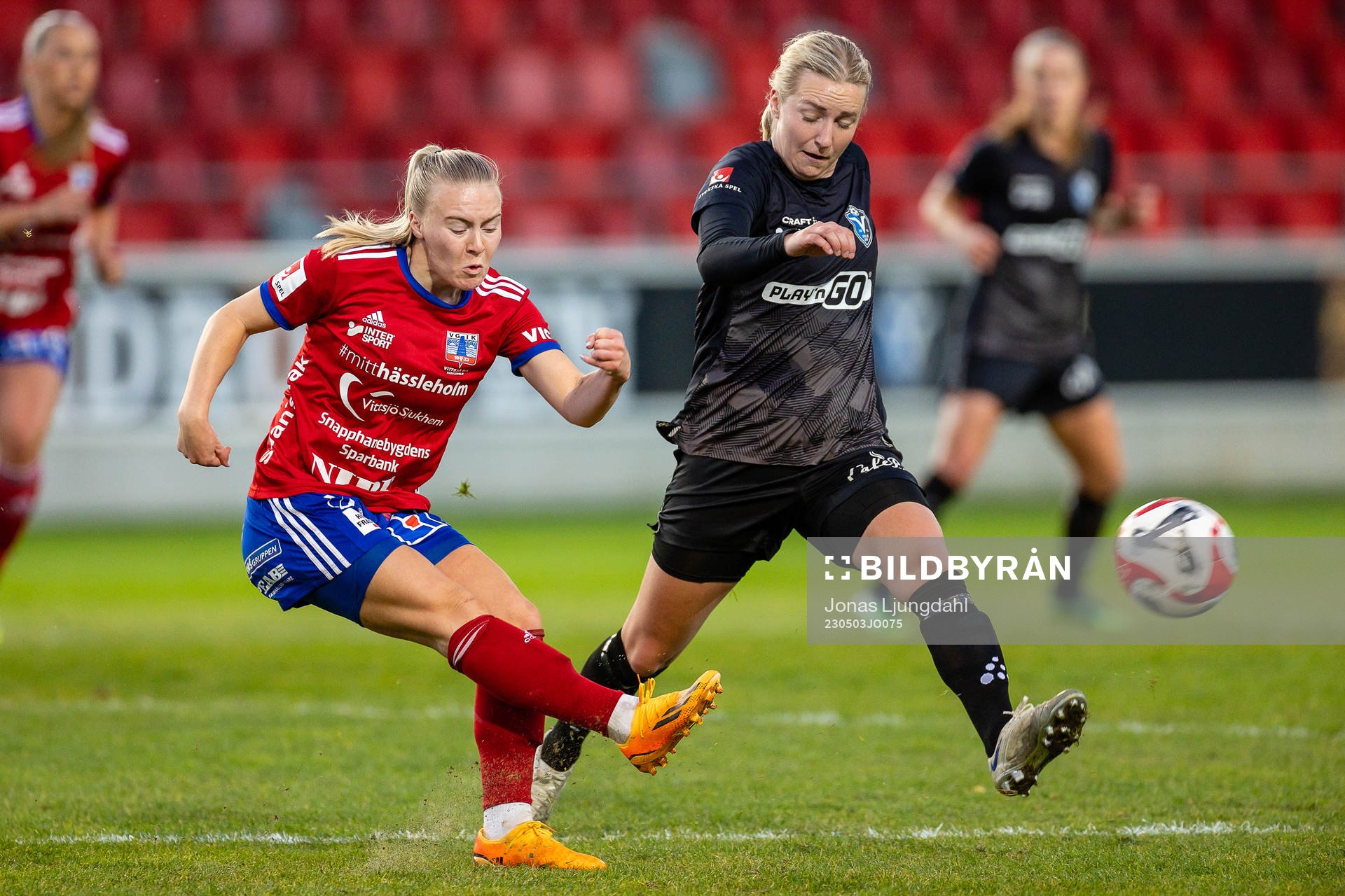 Vittsjös Linda Sällström och Växjö DFFs Alexandra