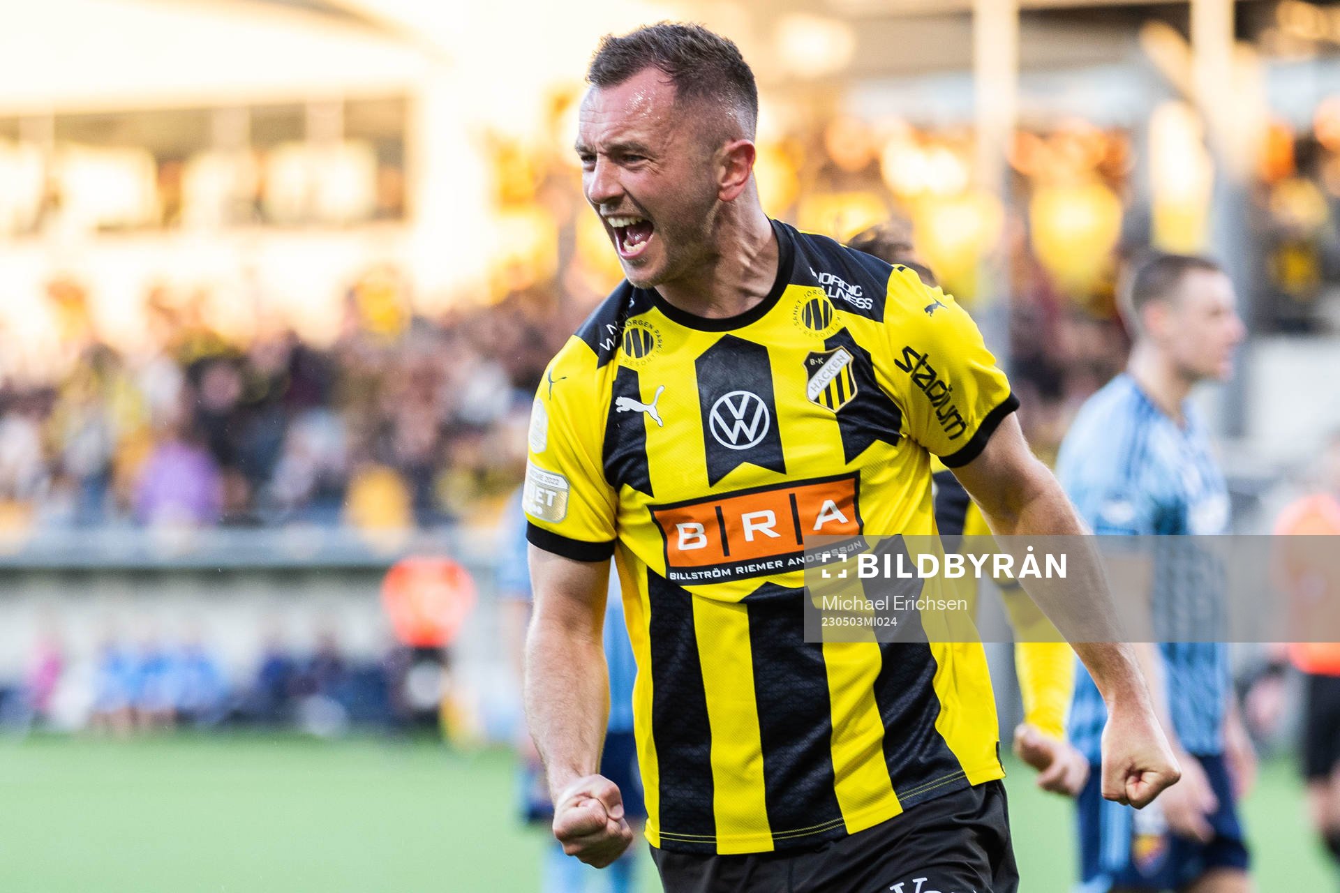 Häckens Even Hovland jublar