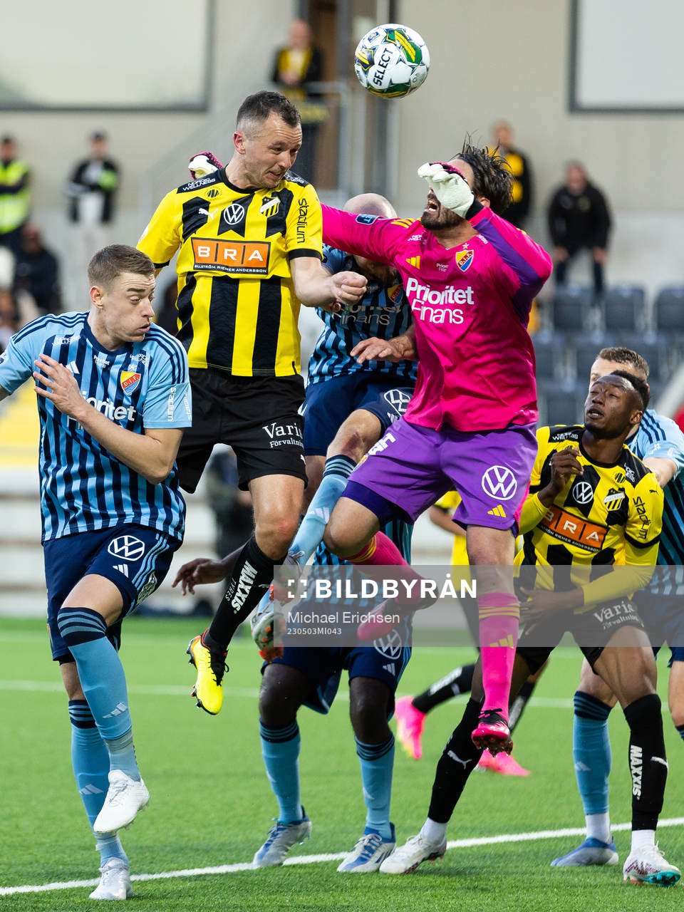Häckens Even Hovland nickar in 3-1 i mål bakom